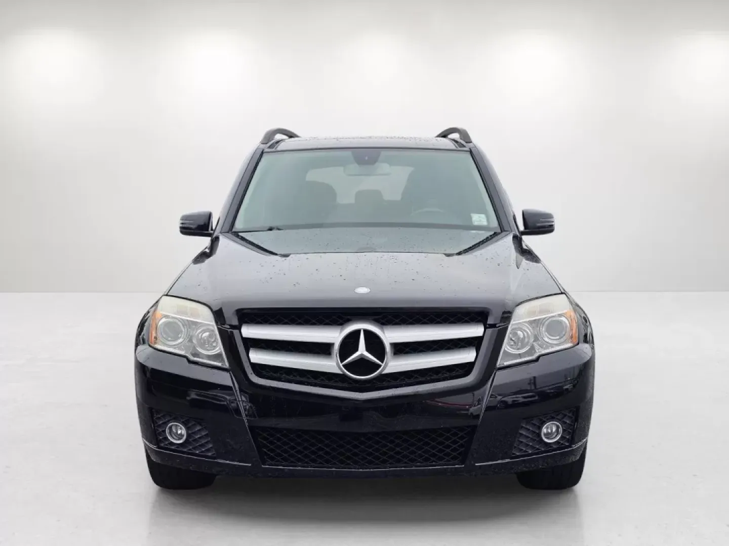 2011 Mercedes-Benz GLK-Class GLK 350 (WDCGG8HB5BF) with an Other engine, located at 804 22nd Ave, Phenix City, AL, 36870, (334) 297-1860, 32.484749, -85.024475 - Are you searching for the perfect blend of luxury, performance, and practicality for your next adventure? Look no further than this stunning 2011 Mercedes-Benz GLK 350, now available at Gils Auto in Phenix City, AL. This sophisticated SUV is an excellent choice for growing families, budget-conscious - Photo#1