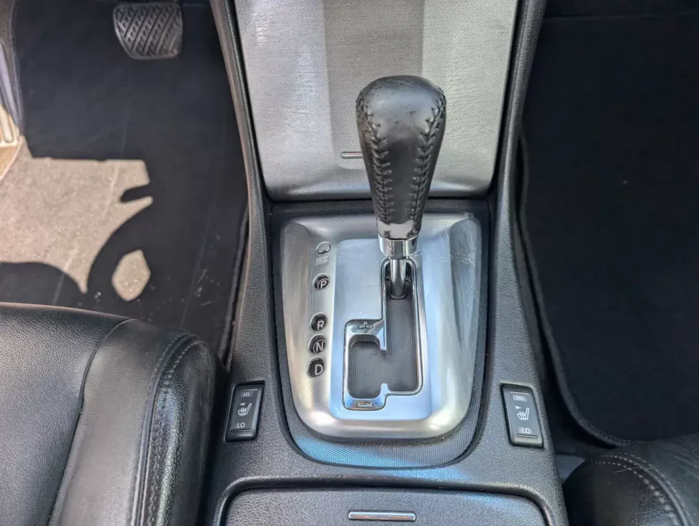 2011 /Charcoal Nissan Altima 2.5 SL (1N4AL2AP6BN) with an Gas I4 2.5L/ engine, 1-Speed Continuously Variable transmission, located at 1430 Gateway Drive, Opelika, AL, 36801, (334) 239-0944, 32.637871, -85.409790 - 2011 Nissan Altima 2.5 SL - Photo#14