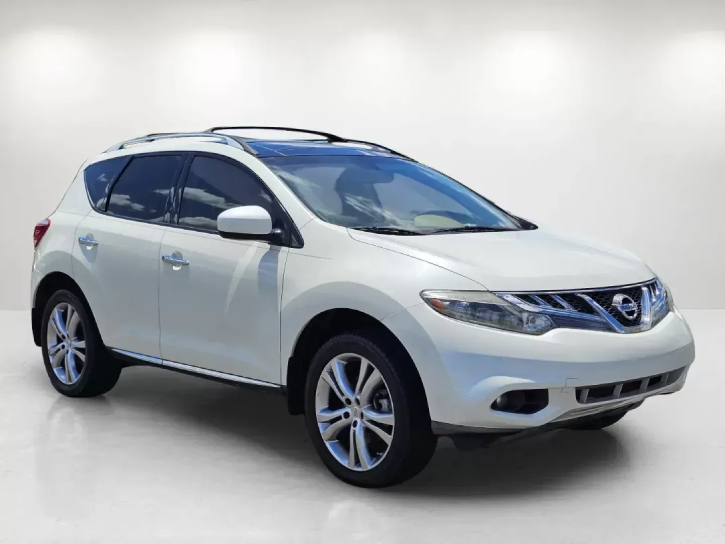 2011 /Beige Nissan Murano LE (JN8AZ1MU6BW) with an Gas V6 3.5L/ engine, 1-Speed Continuously Variable Ratio transmission, located at 521 Old Farm Lane Rd, Prattville, AL, 36066, (334) 325-1505, 32.482460, -86.416367 - 2011 Nissan Murano LE - Photo#6