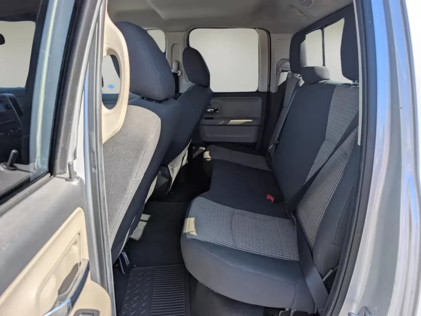 2011 /Dark Slate/Medium Graystone Ram 1500 SLT (1D7RB1GP1BS) with an Other engine, located at 1430 Gateway Drive, Opelika, AL, 36801, (334) 239-0944, 32.637871, -85.409790 - Elevate your weekend adventures and everyday commutes with this rugged yet refined 2011 Ram 1500 SLT, now available at Gils Auto in Phenix City, AL. Whether you're navigating the busy streets of downtown or heading out for a weekend camping trip, this powerful crew cab pickup is designed to handle i - Photo#11