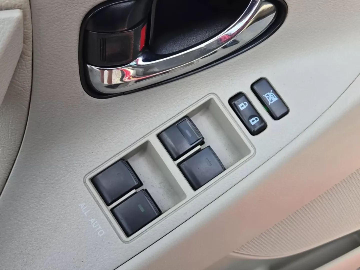 2011 Toyota Camry (4T1BK3EK9BU) with an Other engine, located at 7000 Northlake Connector, Columbus, GA, 31904, (706) 987-8085, 32.524975, -84.978134 - Are you looking for a reliable sedan that offers comfort, efficiency, and style? Look no further than this 2011 Toyota Camry, a vehicle designed for those who value practicality without sacrificing a touch of elegance. Perfect for long commutes, family outings, or even weekend adventures, this Camry - Photo#10