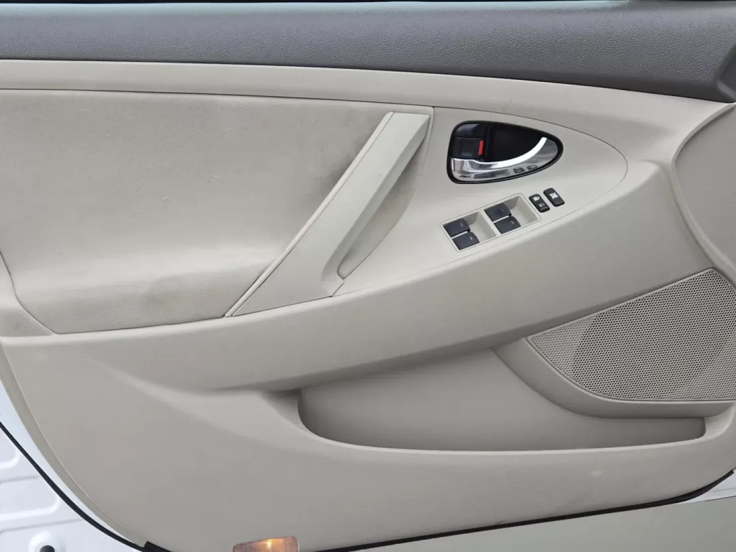 2011 Toyota Camry (4T1BF3EK5BU) with an Other engine, located at 521 Old Farm Lane Rd, Prattville, AL, 36066, (334) 325-1505, 32.482460, -86.416367 - **Unlock Your Freedom with the 2011 Toyota Camry: Perfect for Daily Commutes and Weekend Getaways!**<br /> <br /> Are you in search of a reliable, comfortable sedan that fits seamlessly into your busy lifestyle? Look no further than the 2011 Toyota Camry, available now at Gils Auto in Prattville, AL - Photo#9