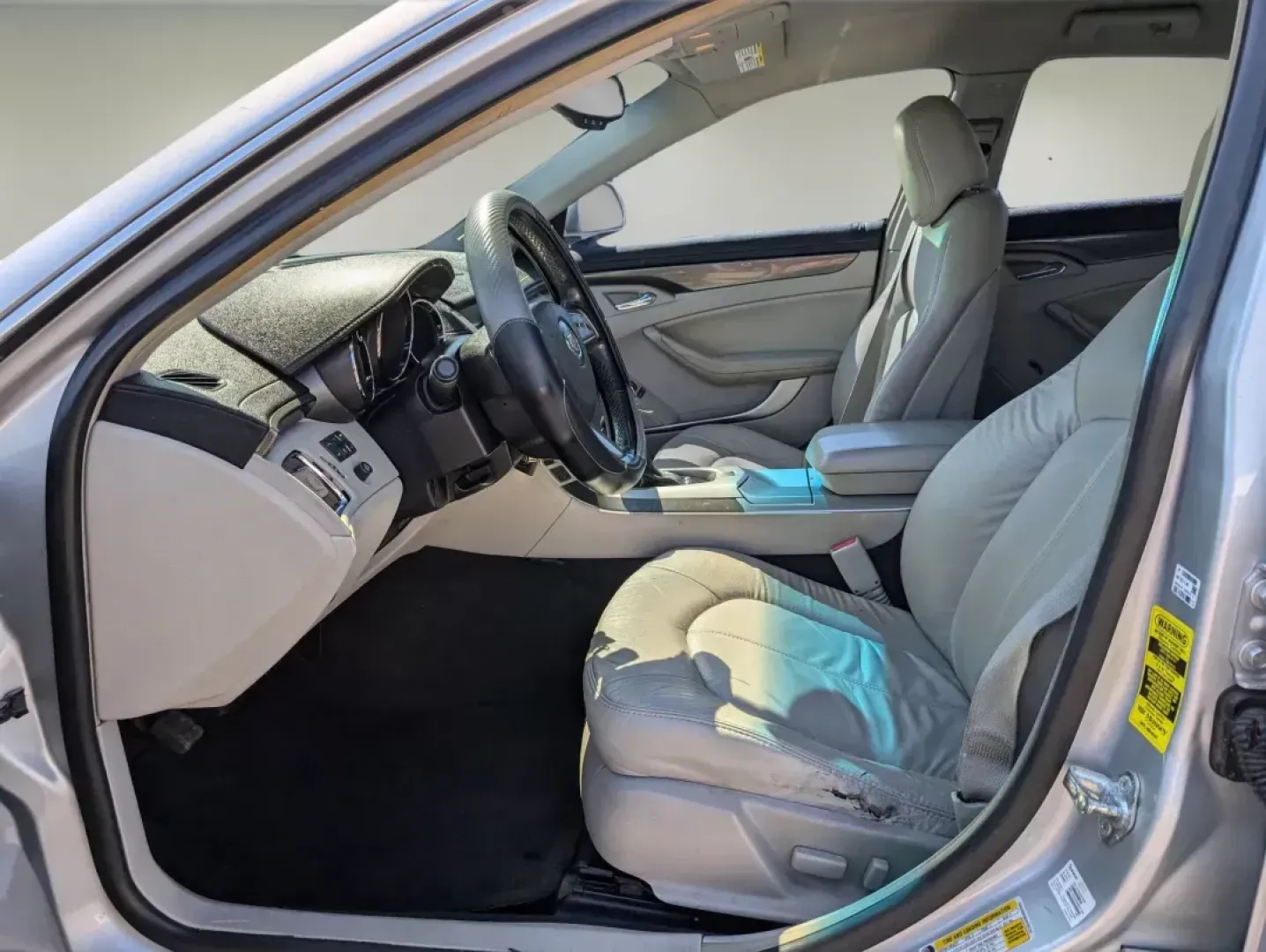 2012 /Light Titanium/Ebony Cadillac CTS Sedan (1G6DA5E56C0) with an Gas V6 3.0L/183 engine, 6-Speed Automatic transmission, located at 804 22nd Ave, Phenix City, AL, 36870, (334) 297-1860, 32.484749, -85.024475 - 2012 Cadillac CTS Sedan - Photo#9