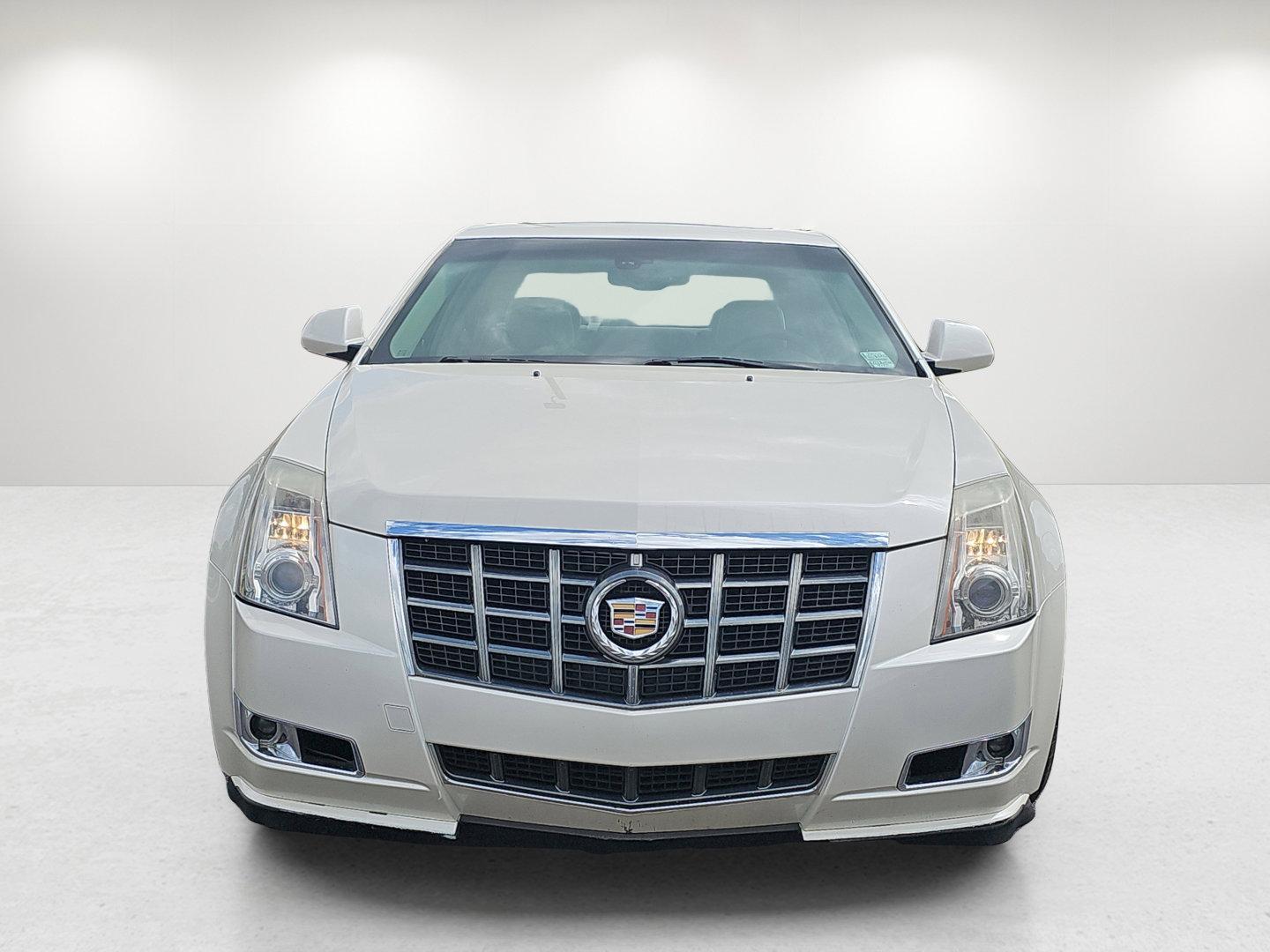 2012 /Light Titanium/Light Titanium Cadillac CTS Sedan Luxury (1G6DE5E54C0) with an Gas V6 3.0L/183 engine, 6-Speed Automatic transmission, located at 521 Old Farm Lane Rd, Prattville, AL, 36066, (334) 325-1505, 32.482460, -86.416367 - 2012 Cadillac CTS Sedan Luxury - Photo#2