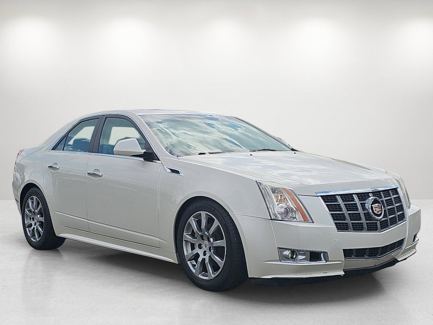 2012 /Light Titanium/Light Titanium Cadillac CTS Sedan Luxury (1G6DE5E54C0) with an Gas V6 3.0L/183 engine, 6-Speed Automatic transmission, located at 521 Old Farm Lane Rd, Prattville, AL, 36066, (334) 325-1505, 32.482460, -86.416367 - 2012 Cadillac CTS Sedan Luxury - Photo#3
