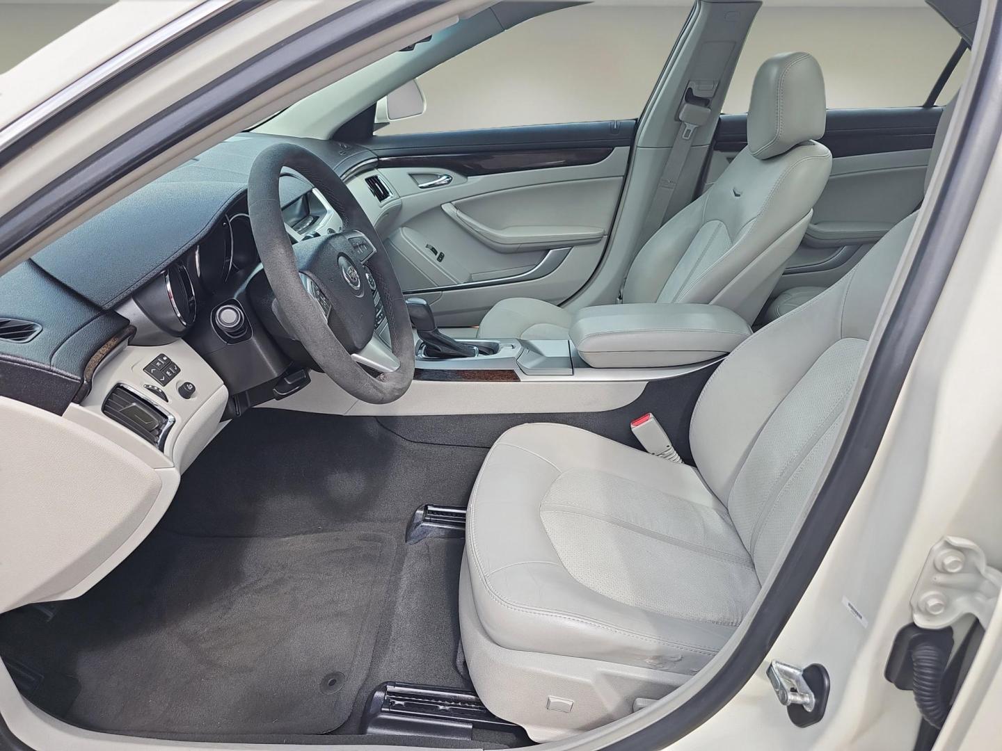 2012 /Light Titanium/Light Titanium Cadillac CTS Sedan Luxury (1G6DE5E54C0) with an Gas V6 3.0L/183 engine, 6-Speed Automatic transmission, located at 521 Old Farm Lane Rd, Prattville, AL, 36066, (334) 325-1505, 32.482460, -86.416367 - 2012 Cadillac CTS Sedan Luxury - Photo#10