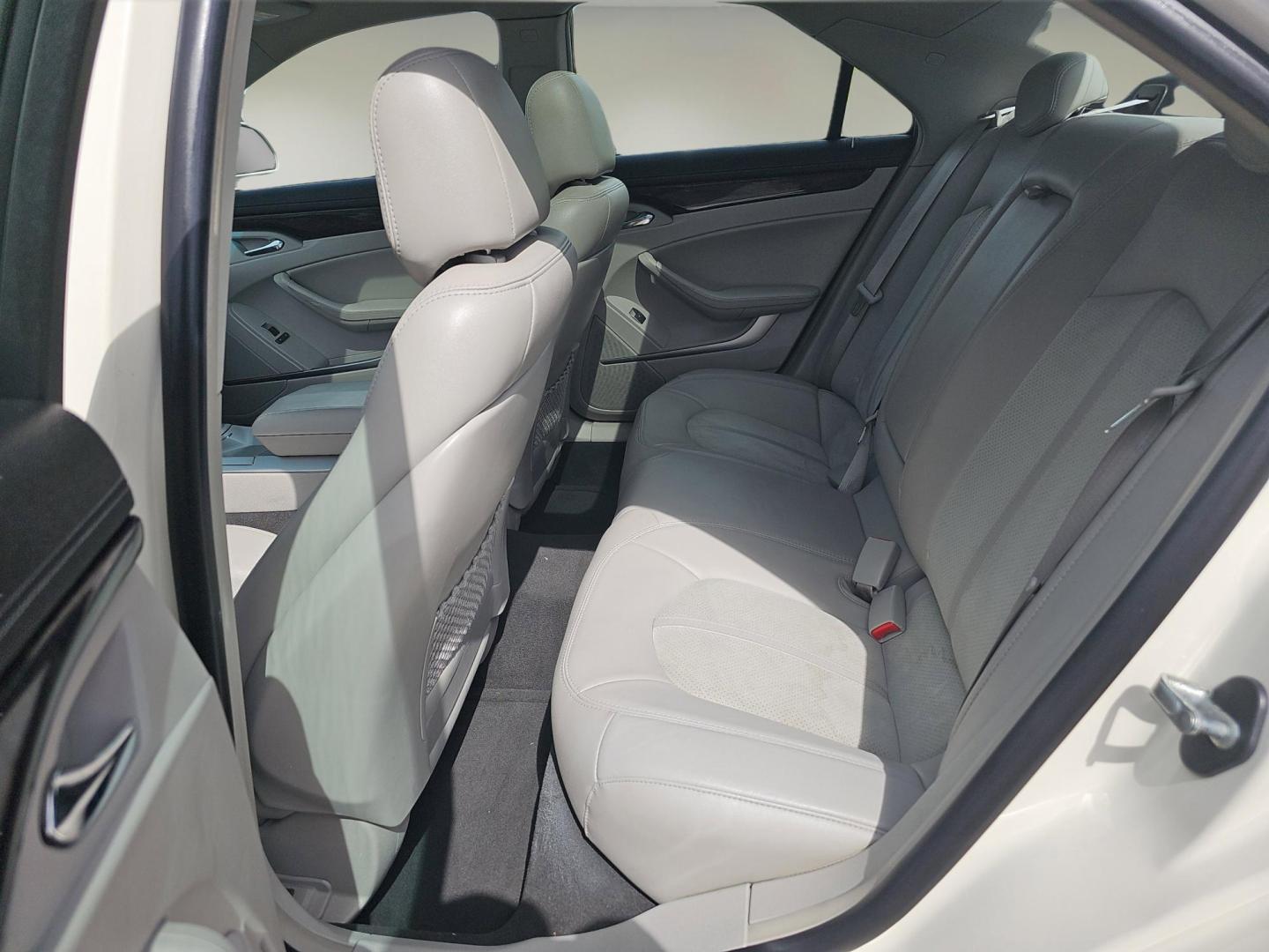 2012 /Light Titanium/Light Titanium Cadillac CTS Sedan Luxury (1G6DE5E54C0) with an Gas V6 3.0L/183 engine, 6-Speed Automatic transmission, located at 521 Old Farm Lane Rd, Prattville, AL, 36066, (334) 325-1505, 32.482460, -86.416367 - 2012 Cadillac CTS Sedan Luxury - Photo#15