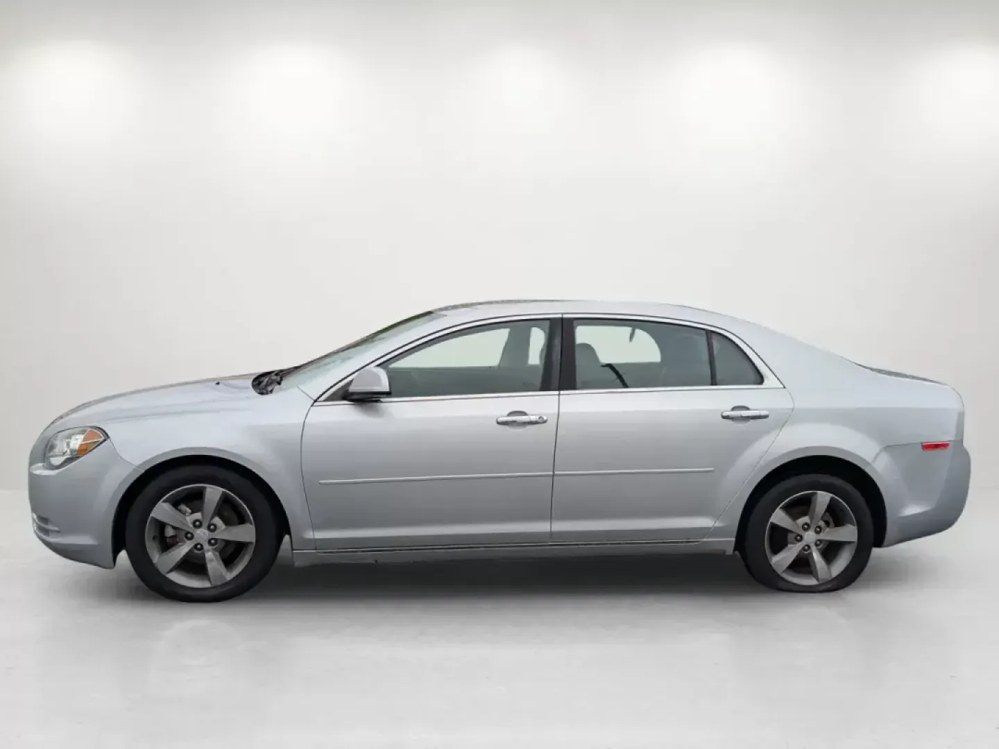 2012 /Ebony Chevrolet Malibu LT w/1LT (1G1ZC5EU2CF) with an Gas/Ethanol 4-Cyl 2.4L/145 engine, 6-Speed Automatic w/manual shift transmission, located at 1430 Gateway Drive, Opelika, AL, 36801, (334) 239-0944, 32.637871, -85.409790 - 2012 Chevrolet Malibu LT w/1LT - Photo#7