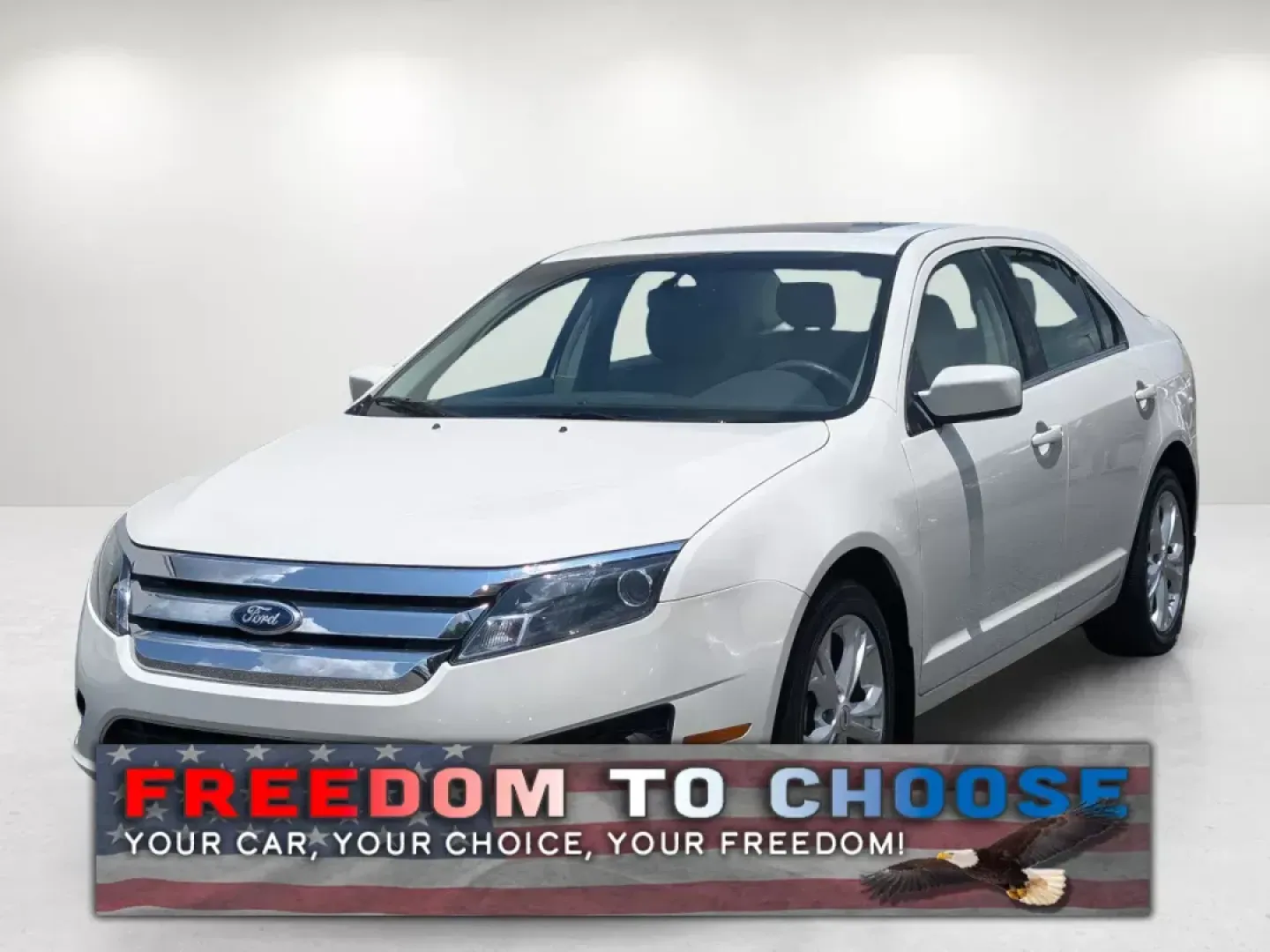 2012 Ford Fusion SE (3FAHP0HAXCR) with an Gas I4 2.5L/152 engine, 6-Speed Automatic transmission, located at 3959 U.S. 80 W, Phenix City, AL, 36870, (334) 297-4885, 32.469296, -85.135185 - **Discover Your Next Adventure with the 2012 Ford Fusion SE at Gils Auto in Phenix City, AL!**<br /> <br /> Are you looking for a reliable and stylish sedan that perfectly balances comfort and performance? The 2012 Ford Fusion SE is your perfect companion for everyday commutes or weekend getaways. W - Photo#0