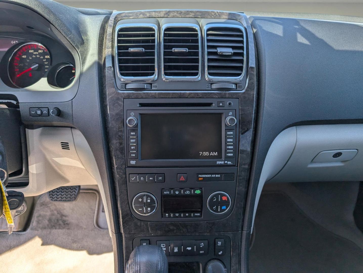 2012 /Light Titanium GMCuuuu Acadia Denali (1GKKRTED7CJ) with an Gas V6 3.6L/220 engine, 6-Speed Automatic transmission, located at 804 22nd Ave, Phenix City, AL, 36870, (334) 297-1860, 32.484749, -85.024475 - 2012 GMCuuuu Acadia Denali - Photo#15