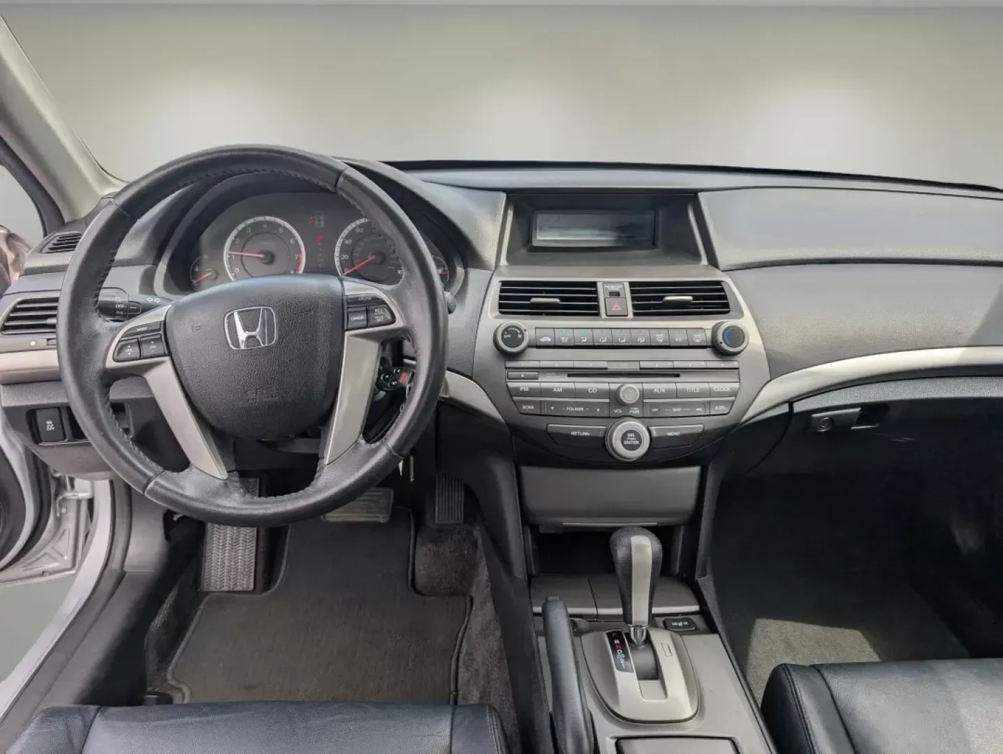 2012 Honda Accord Sdn SE (1HGCP2F6XCA) with an Other engine, located at 3959 U.S. 80 W, Phenix City, AL, 36870, (334) 297-4885, 32.469296, -85.135185 - **Unleash Your Daily Adventures with the 2012 Honda Accord SE at Gils Auto - Phenix City!**<br /> <br /> Are you in search of a reliable sedan that fits your busy lifestyle? Look no further! The 2012 Honda Accord SE is the perfect companion for growing families, daily commuters, and weekend adventur - Photo#12