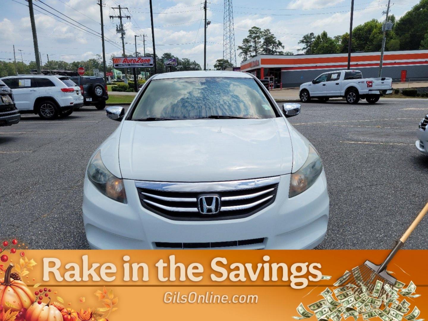 2012 White Honda Accord Sdn SE (1HGCP2F66CA) with an Gas I4 2.4L/144 engine, 5-Speed Automatic transmission, located at 7000 Northlake Connector, Columbus, GA, 31904, (706) 987-8085, 32.524975, -84.978134 - 2012 Honda Accord Sdn SE - Photo#6