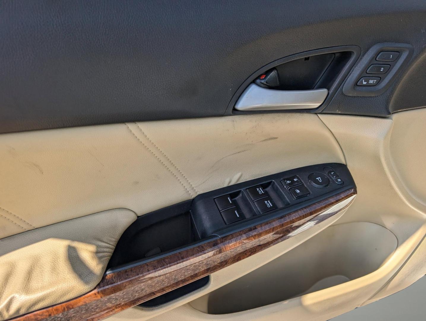 2012 Honda Accord Sdn EX-L (1HGCP3F88CA) with an Gas V6 3.5L/212 engine, 5-Speed Automatic transmission, located at 804 22nd Ave, Phenix City, AL, 36870, (334) 297-1860, 32.484749, -85.024475 - 2012 Honda Accord Sdn EX-L - Photo#8