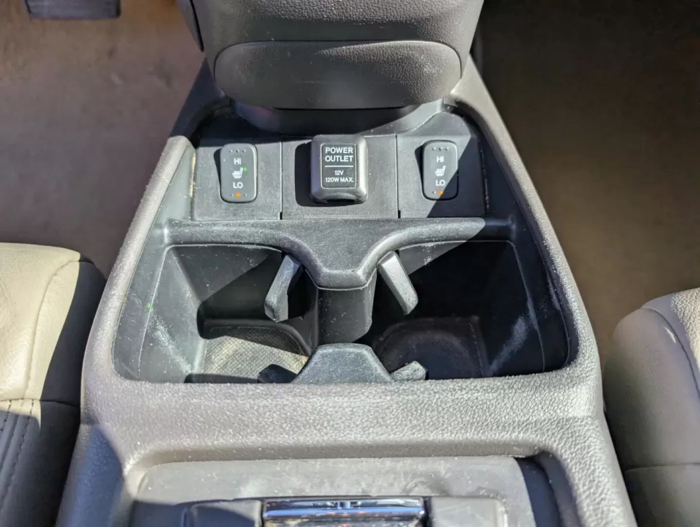 2012 Honda CR-V EX-L (2HKRM3H74CH) with an Other engine, located at 1430 Gateway Drive, Opelika, AL, 36801, (334) 239-0944, 32.637871, -85.409790 - **Discover Your Next Adventure with the 2012 Honda CR-V EX-L at Gils Auto in Phenix City, AL!**<br /> <br /> Are you ready to elevate your driving experience? Whether you're planning weekend getaways, need a reliable vehicle for daily commutes, or are searching for a practical yet stylish SUV for yo - Photo#12