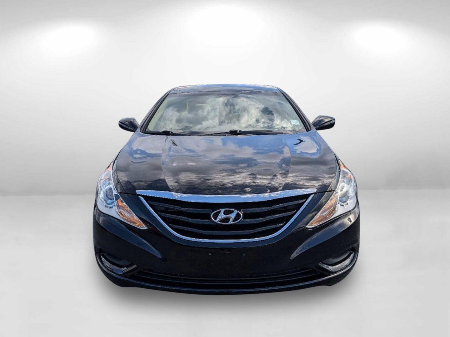 2012 /Camel Hyundai Sonata GLS (5NPEB4AC1CH) with an Gas I4 2.4L/144 engine, 6-Speed Automatic w/manual shift transmission, located at 521 Old Farm Lane Rd, Prattville, AL, 36066, (334) 325-1505, 32.482460, -86.416367 - 2012 Hyundai Sonata GLS - Photo#1