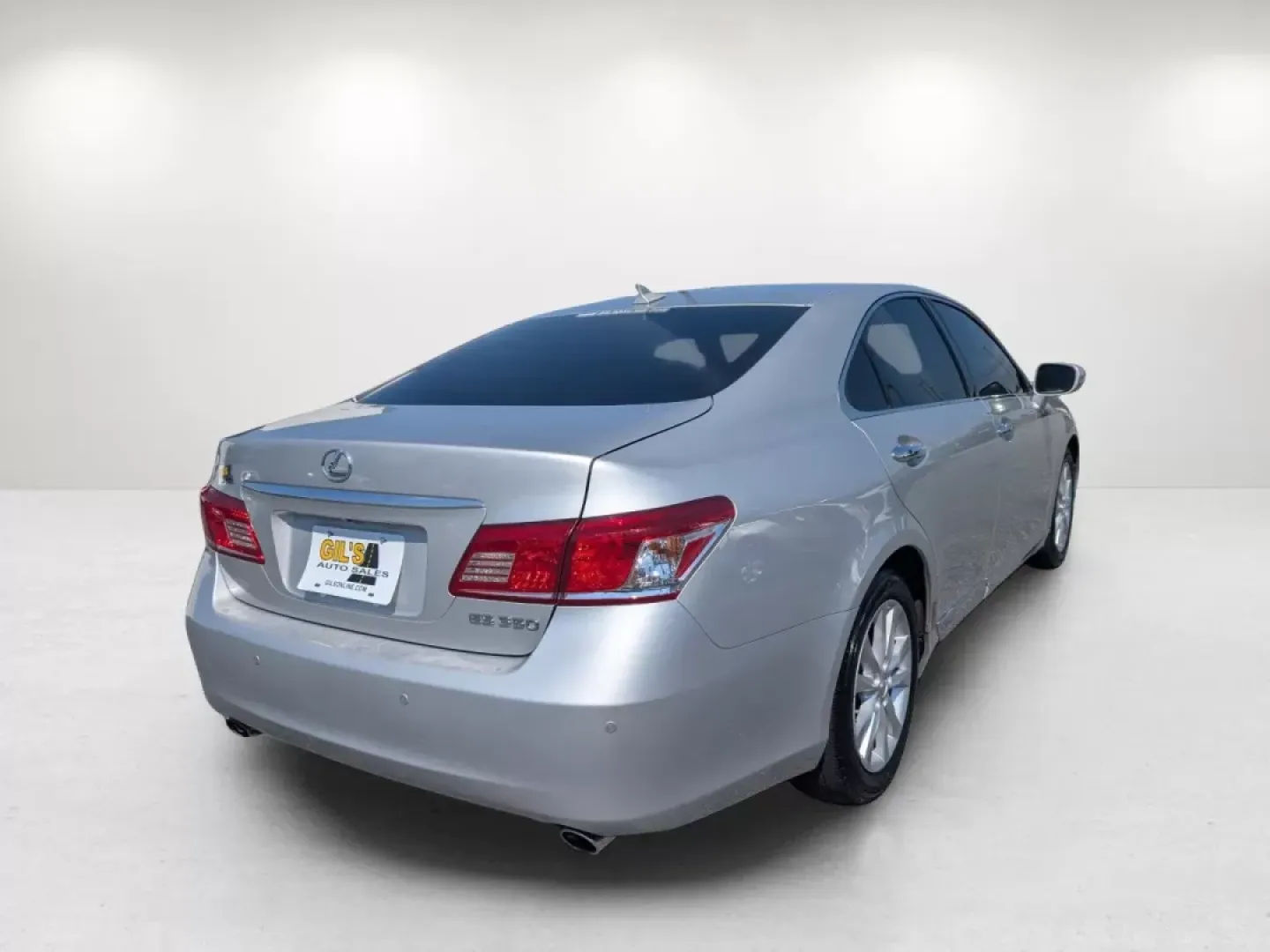 2012 Lexus ES 350 (JTHBK1EG8C2) with an Other engine, located at 521 Old Farm Lane Rd, Prattville, AL, 36066, (334) 325-1505, 32.482460, -86.416367 - **Experience the Luxurious Ride You Deserve with this 2012 Lexus ES 350 at Gils Auto!**<br /> <br /> Are you searching for a vehicle that perfectly balances comfort, elegance, and reliability? Look no further! Nestled in the heart of Prattville, AL, Gils Auto offers this stunning 2012 Lexus ES 350 t - Photo#4
