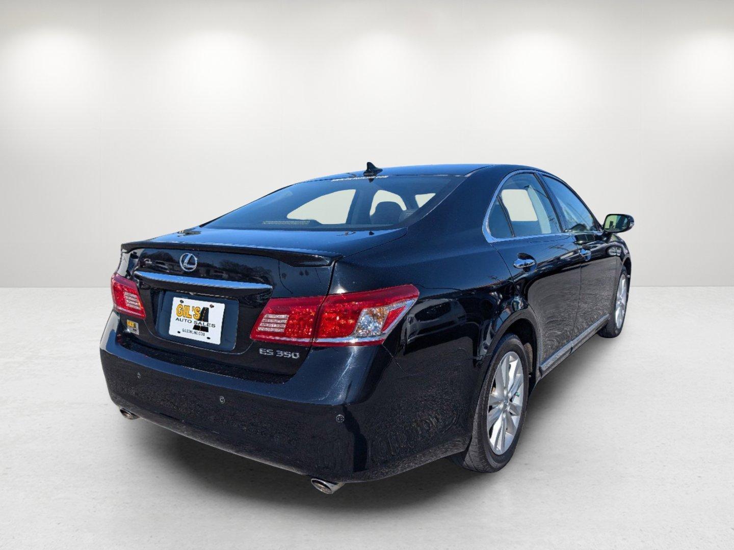 2012 Lexus ES 350 (JTHBK1EG2C2) with an Gas V6 3.5L/210 engine, 6-Speed Automatic transmission, located at 521 Old Farm Lane Rd, Prattville, AL, 36066, (334) 325-1505, 32.482460, -86.416367 - 2012 Lexus ES 350 - Photo#3