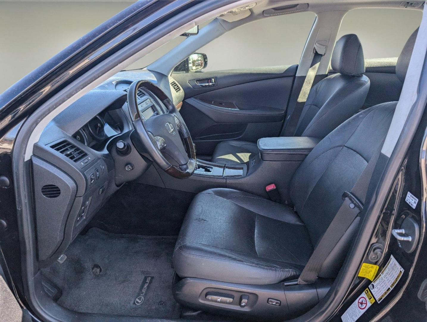2012 Lexus ES 350 (JTHBK1EG2C2) with an Gas V6 3.5L/210 engine, 6-Speed Automatic transmission, located at 521 Old Farm Lane Rd, Prattville, AL, 36066, (334) 325-1505, 32.482460, -86.416367 - 2012 Lexus ES 350 - Photo#7