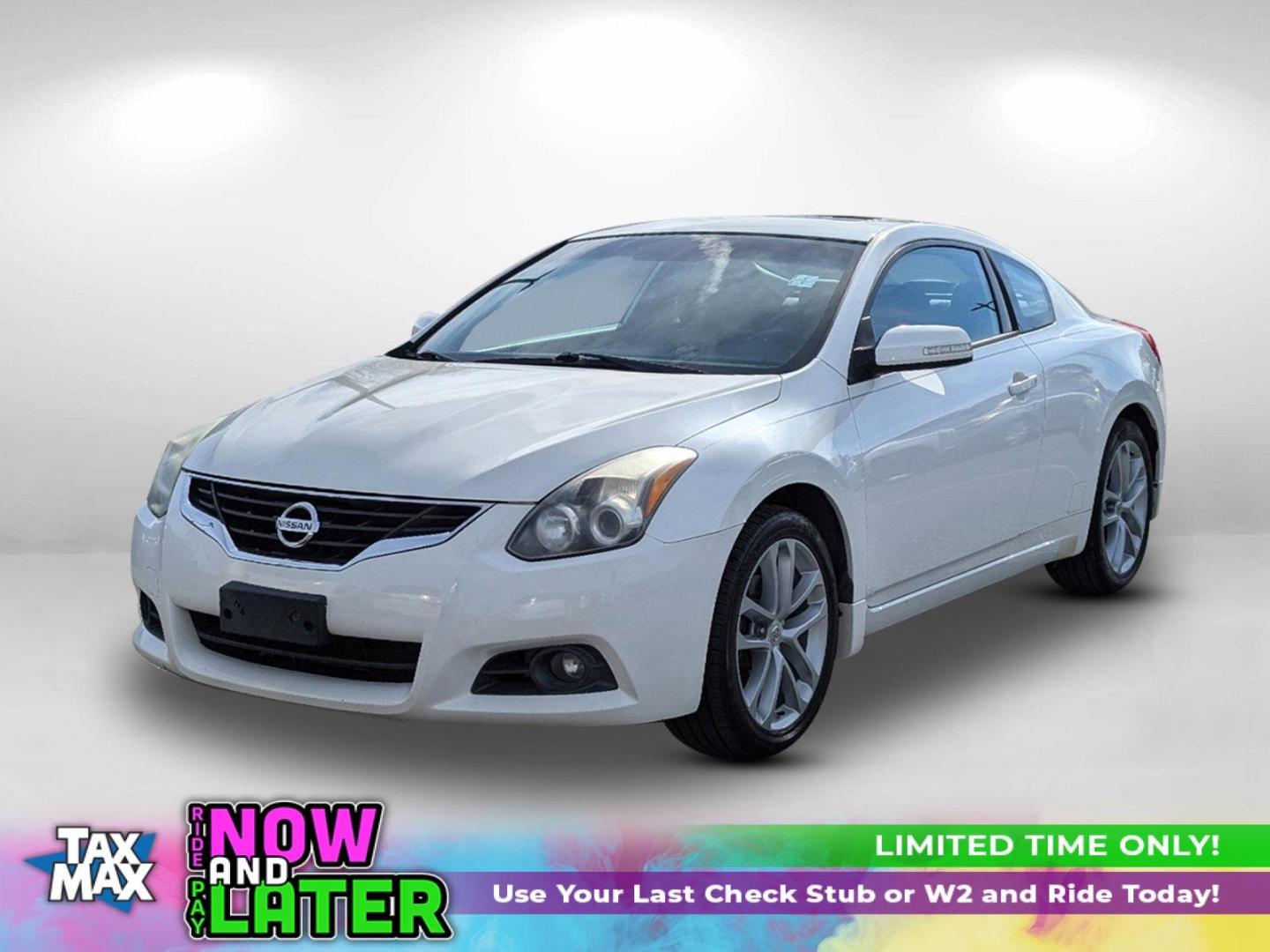 2012 /Charcoal Nissan Altima 3.5 SR (1N4BL2EP9CC) with an Gas V6 3.5L/ engine, 1-Speed Continuously Variable Ratio transmission, located at 3959 U.S. 80 W, Phenix City, AL, 36870, (334) 297-4885, 32.469296, -85.135185 - 2012 Nissan Altima 3.5 SR - Photo#0