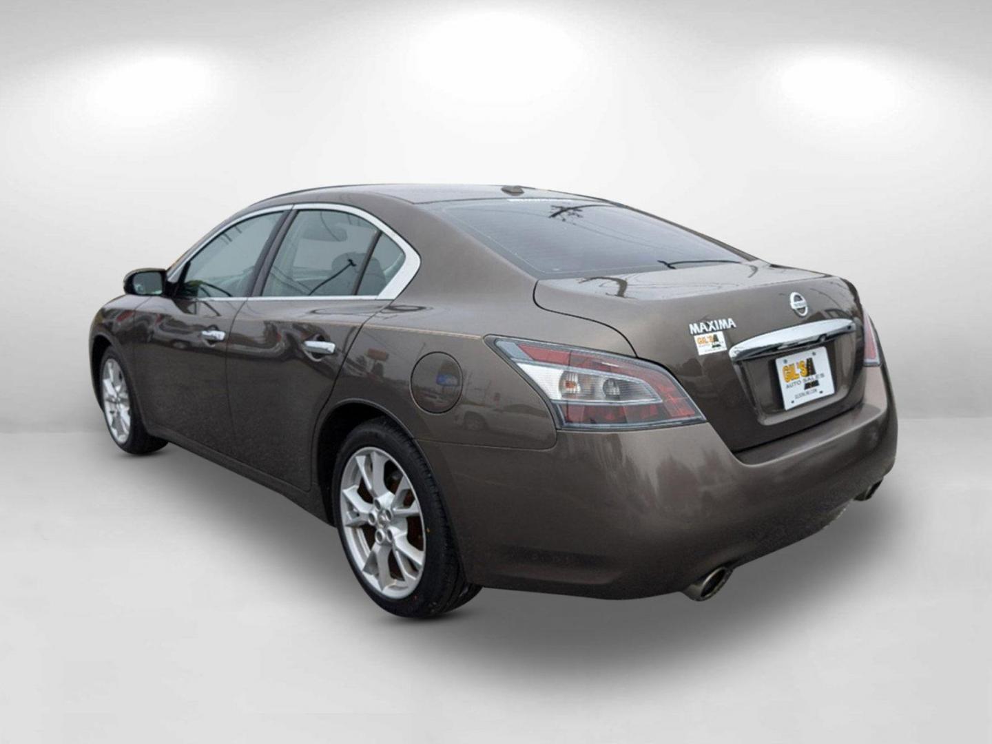 2012 /Charcoal Nissan Maxima 3.5 SV (1N4AA5AP2CC) with an Gas V6 3.5L/ engine, 1-Speed Continuously Variable transmission, located at 804 22nd Ave, Phenix City, AL, 36870, (334) 297-1860, 32.484749, -85.024475 - 2012 Nissan Maxima 3.5 SV - Photo#7