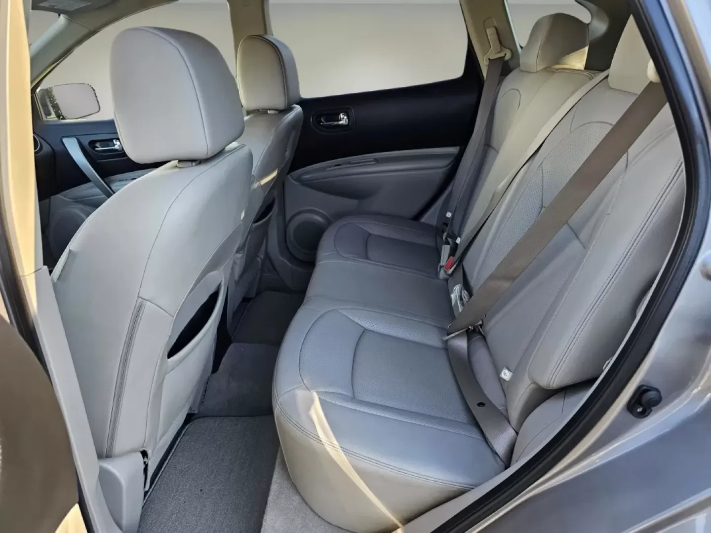 2012 /Gray Nissan Rogue SL (JN8AS5MT2CW) with an Other engine, located at 804 22nd Ave, Phenix City, AL, 36870, (334) 297-1860, 32.484749, -85.024475 - **Elevate Your Driving Experience with the 2012 Nissan Rogue SL at Gils Auto!**<br /> <br /> Are you ready to embark on thrilling weekend adventures and conquer daily commutes with style and comfort? Look no further than this meticulously maintained 2012 Nissan Rogue SL, available now at Gils Auto. - Photo#14