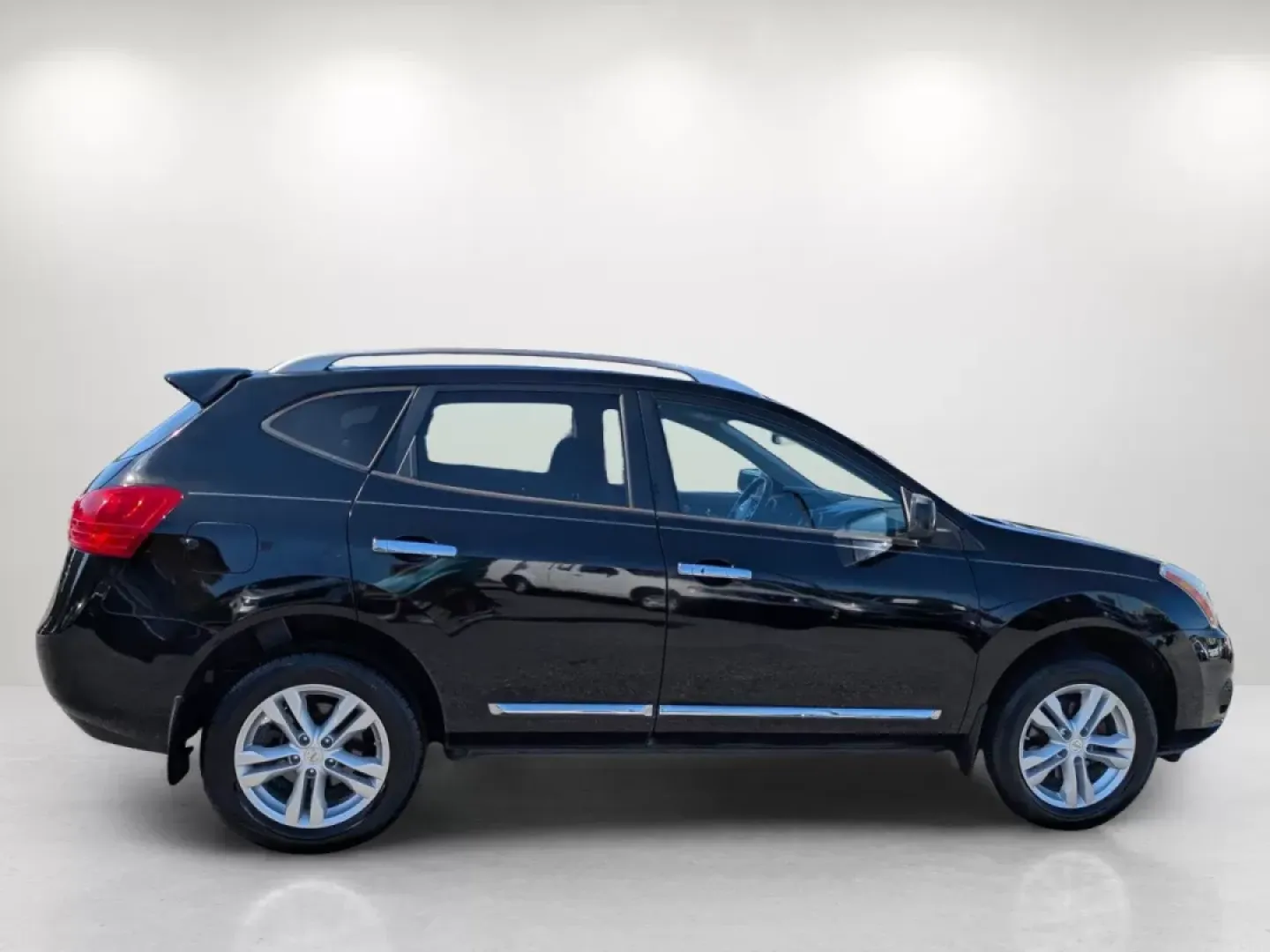 2012 /Black Nissan Rogue SV (JN8AS5MV8CW) with an Other engine, located at 3959 U.S. 80 W, Phenix City, AL, 36870, (334) 297-4885, 32.469296, -85.135185 - ### Discover Your Next Adventure with the 2012 Nissan Rogue SV at Gils Auto<br /> <br /> Are you ready to elevate your lifestyle with a vehicle that can handle everything from daily commutes to weekend getaways? The 2012 Nissan Rogue SV is the perfect companion for those seeking versatility, reliabi - Photo#3