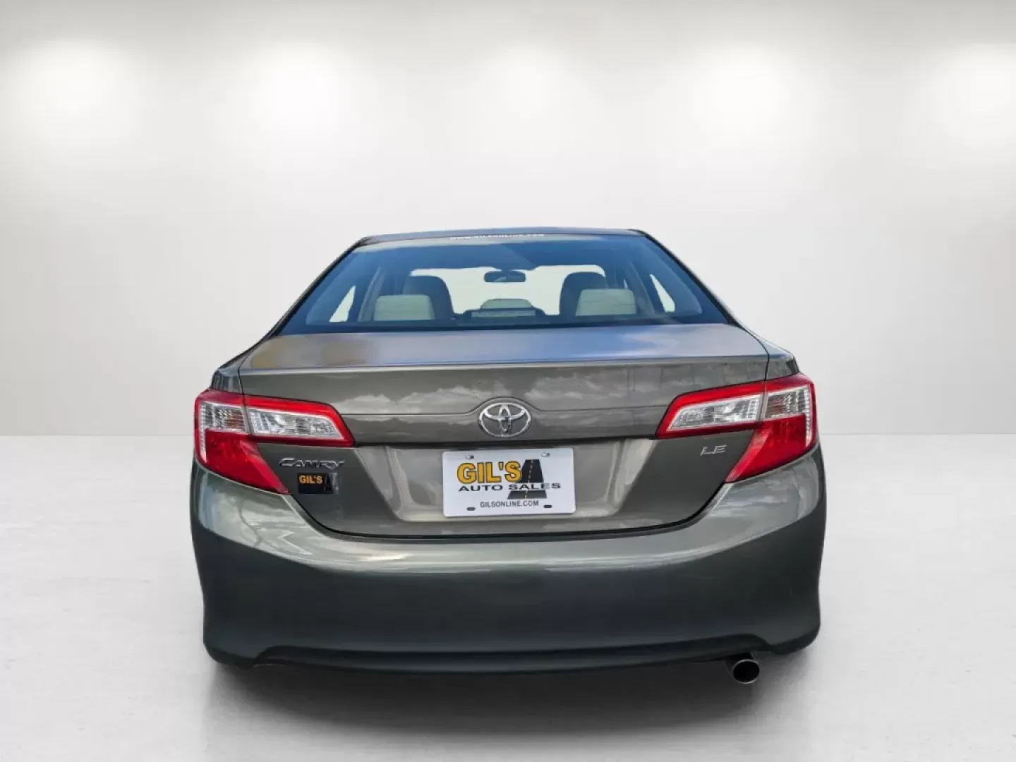 2012 Toyota Camry LE (4T4BF1FK3CR) with an Other engine, located at 5115 14th Ave., Columbus, GA, 31904, (706) 323-0345, 32.511494, -84.971046 - Are you searching for your next reliable vehicle that balances comfort, style, and affordability? Look no further than Gils Auto in Phenix City, AL! This 2012 Toyota Camry is not only a smart investment for budget-conscious buyers but also a perfect companion for family road trips or daily commutes. - Photo#5