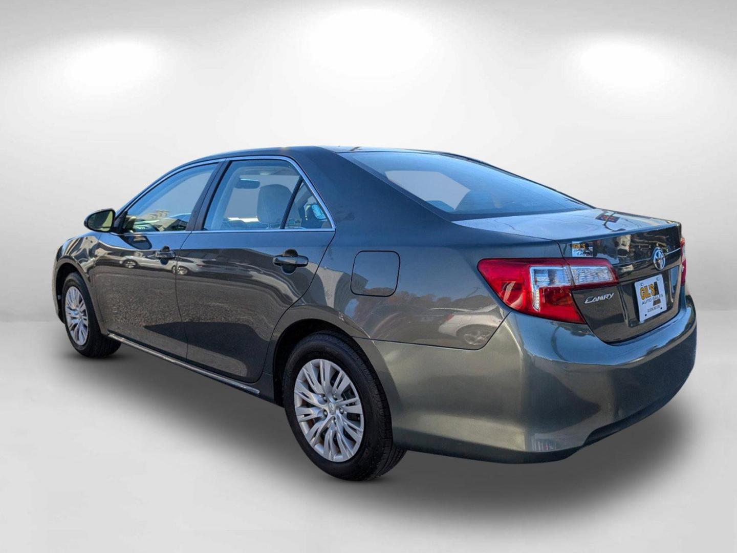 2012 Toyota Camry LE (4T1BF1FK7CU) with an Gas I4 2.5L/152 engine, 6-Speed Automatic w/Manual Shift transmission, located at 804 22nd Ave, Phenix City, AL, 36870, (334) 297-1860, 32.484749, -85.024475 - 2012 Toyota Camry LE - Photo#8