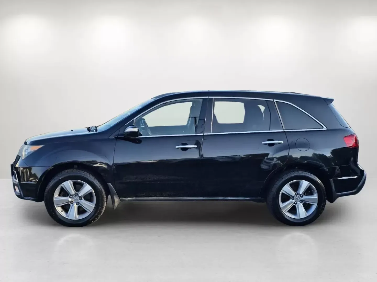 2013 Acura MDX Tech Pkg (2HNYD2H35DH) with an Other engine, located at 3959 U.S. 80 W, Phenix City, AL, 36870, (334) 297-4885, 32.469296, -85.135185 - **Explore Your Adventures with the 2013 Acura MDX Perfect for Families and Road Warriors!**<br /> <br /> Are you ready to elevate your driving experience? The 2013 Acura MDX available at Gils Auto in Phenix City, AL, is the ultimate SUV tailored for growing families and weekend warriors alike. With - Photo#7