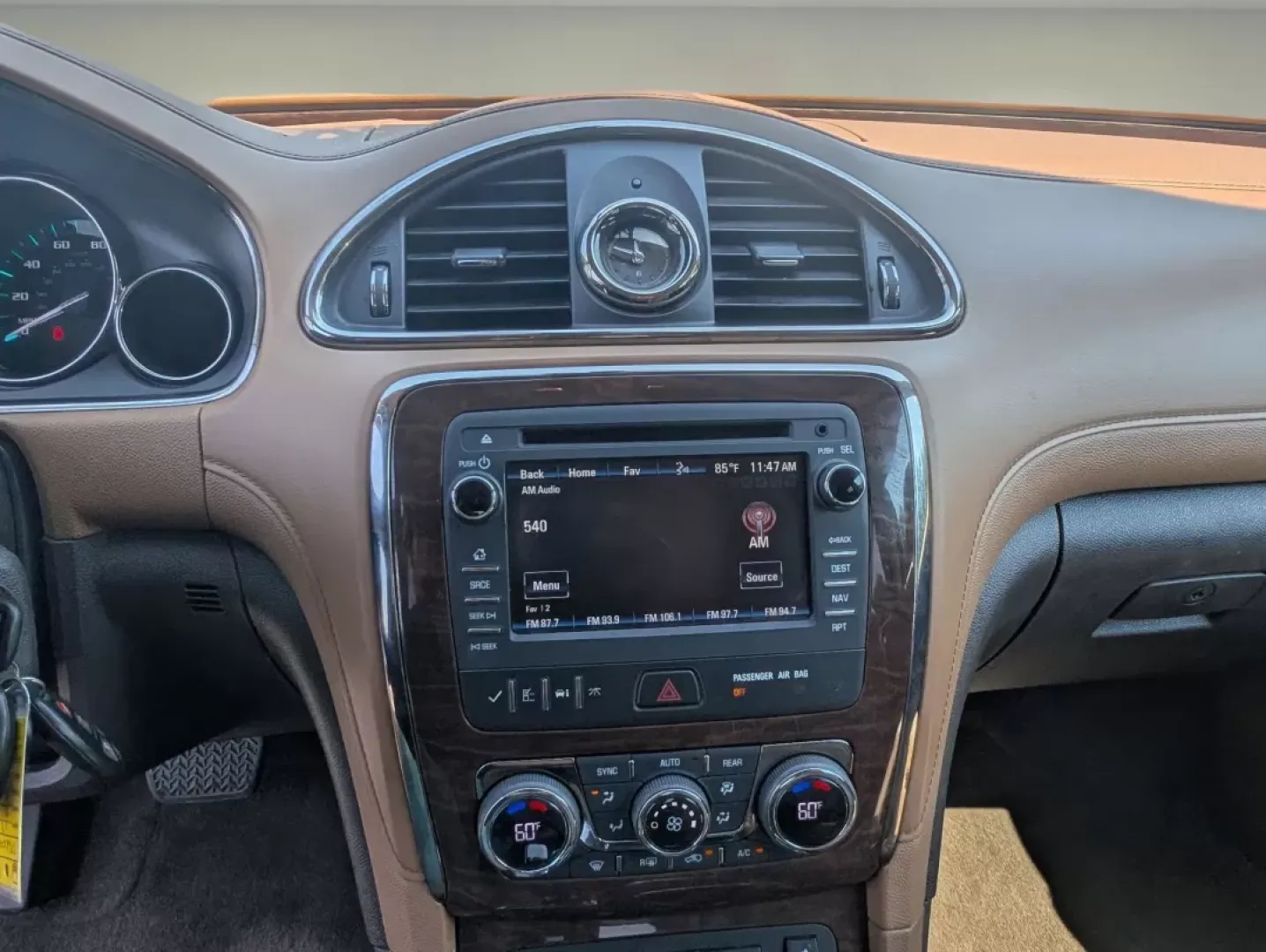 2013 /Choccachino Buick Enclave Leather (5GAKRCKD9DJ) with an Other engine, located at 5115 14th Ave., Columbus, GA, 31904, (706) 323-0345, 32.511494, -84.971046 - Discover your next adventure in this stunning 2013 Buick Enclave, a perfect blend of luxury and practicality designed for families and weekend explorers alike. With its spacious interior and top-notch safety features, this SUV is an ideal choice for those who love the open road, whether you're takin - Photo#13