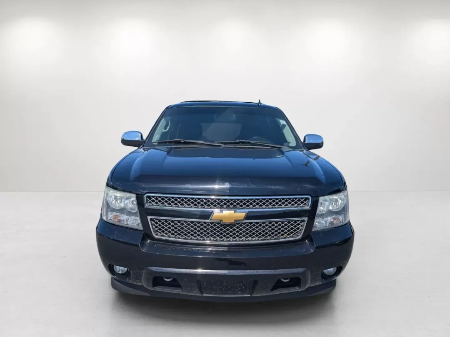 2013 /Ebony Chevrolet Suburban LT (1GNSCJE07DR) with an Other engine, located at 7000 Northlake Connector, Columbus, GA, 31904, (706) 987-8085, 32.524975, -84.978134 - **Unleash Adventure with the 2013 Chevrolet Suburban LT at Gils Auto in Columbus, GA!**<br /> <br /> Are you ready to elevate your family adventures or tackle your daily commute with style and comfort? The 2013 Chevrolet Suburban LT is the ultimate SUV that perfectly blends functionality and luxury, - Photo#1