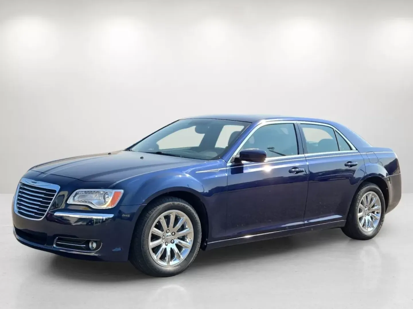 2013 /Black Chrysler 300 (2C3CCAAG7DH) with an Other engine, located at 521 Old Farm Lane Rd, Prattville, AL, 36066, (334) 325-1505, 32.482460, -86.416367 - **Experience Style and Comfort on Every Journey with This 2013 Chrysler 300 at Gils Auto!**<br /> <br /> Are you searching for a vehicle that combines luxury, style, and comfort for your daily commutes or family adventures? Look no further! This stunning 2013 Chrysler 300 is the perfect choice for a - Photo#1