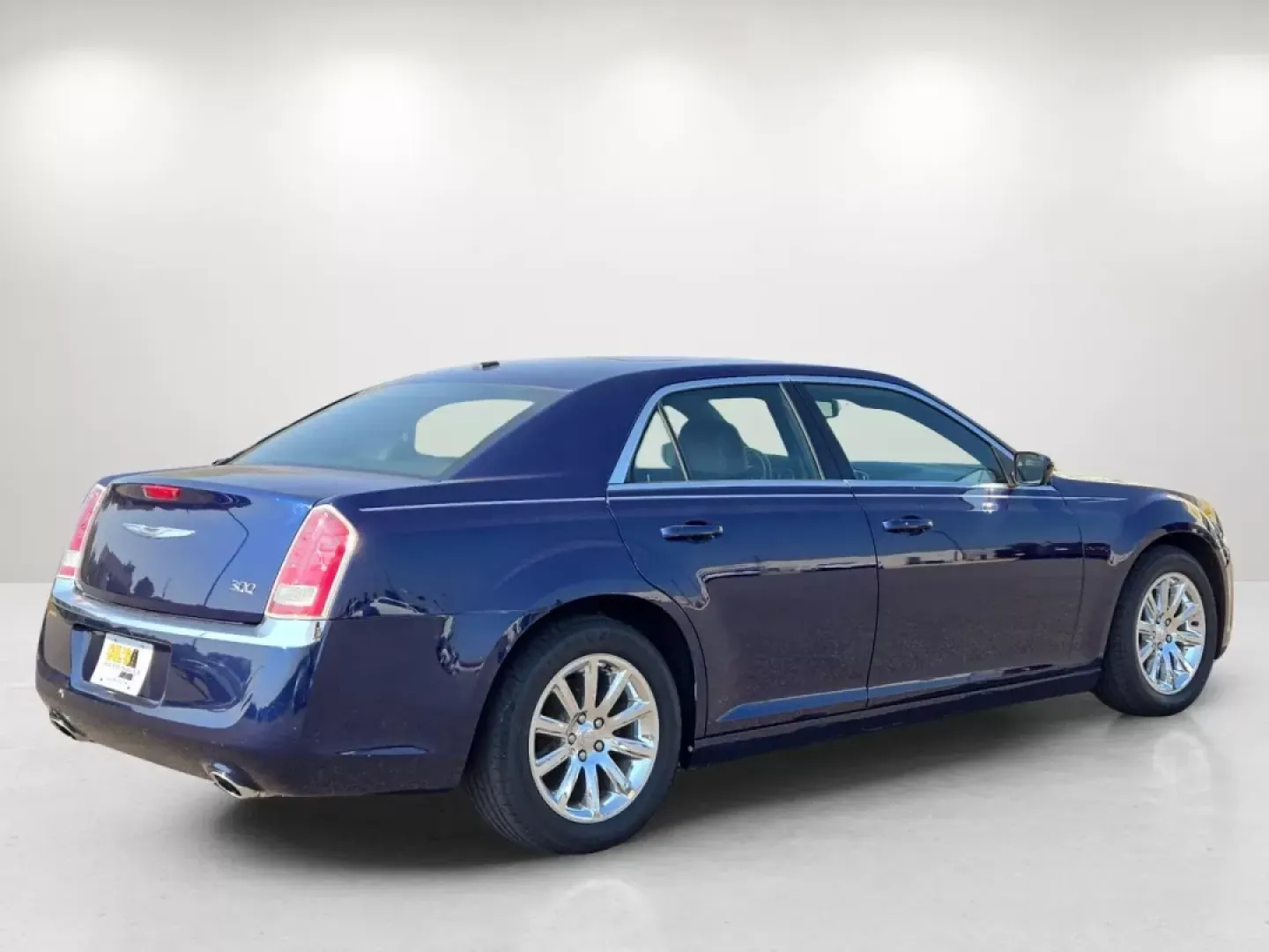 2013 /Black Chrysler 300 (2C3CCAAG7DH) with an Other engine, located at 521 Old Farm Lane Rd, Prattville, AL, 36066, (334) 325-1505, 32.482460, -86.416367 - **Experience Style and Comfort on Every Journey with This 2013 Chrysler 300 at Gils Auto!**<br /> <br /> Are you searching for a vehicle that combines luxury, style, and comfort for your daily commutes or family adventures? Look no further! This stunning 2013 Chrysler 300 is the perfect choice for a - Photo#6