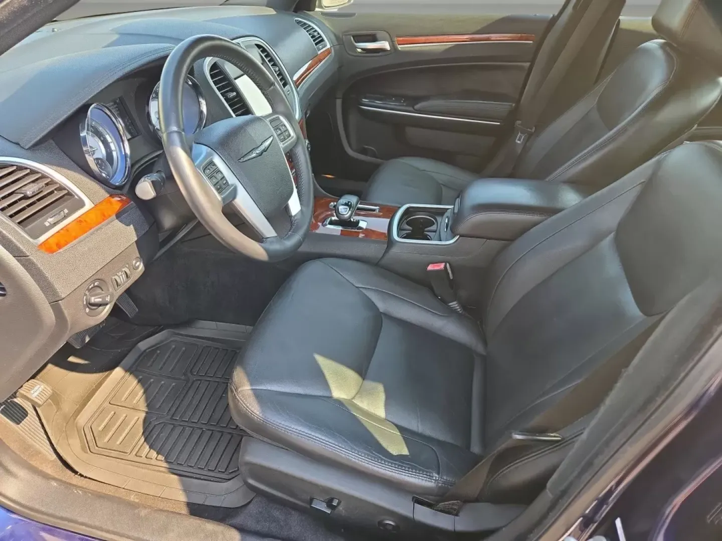 2013 /Black Chrysler 300 (2C3CCAAG7DH) with an Other engine, located at 521 Old Farm Lane Rd, Prattville, AL, 36066, (334) 325-1505, 32.482460, -86.416367 - **Experience Style and Comfort on Every Journey with This 2013 Chrysler 300 at Gils Auto!**<br /> <br /> Are you searching for a vehicle that combines luxury, style, and comfort for your daily commutes or family adventures? Look no further! This stunning 2013 Chrysler 300 is the perfect choice for a - Photo#12