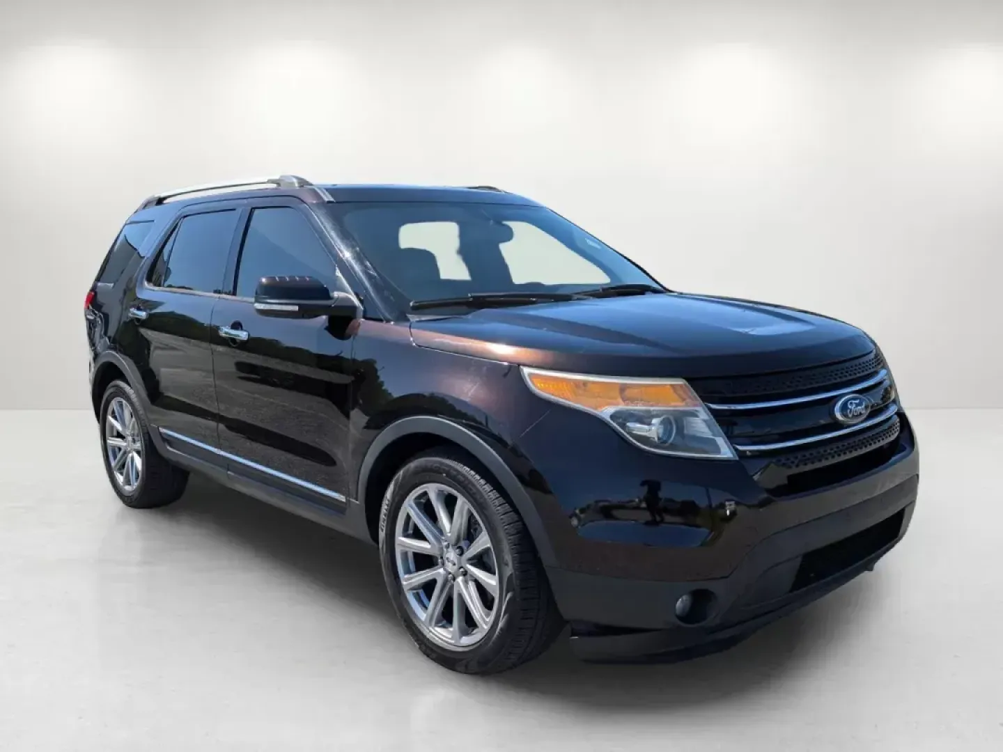 2013 Ford Explorer Limited (1FM5K7F80DG) with an Gas V6 3.5L/213 engine, 6-Speed Automatic w/manual shift transmission, located at 804 22nd Ave, Phenix City, AL, 36870, (334) 297-1860, 32.484749, -85.024475 - 2013 Ford Explorer Limited - Photo#3