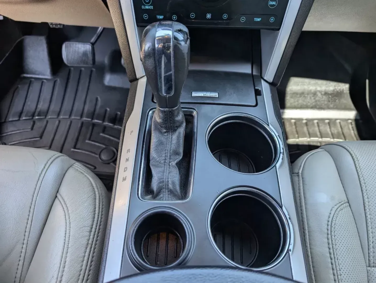 2013 Ford Explorer Limited (1FM5K7F80DG) with an Gas V6 3.5L/213 engine, 6-Speed Automatic w/manual shift transmission, located at 804 22nd Ave, Phenix City, AL, 36870, (334) 297-1860, 32.484749, -85.024475 - 2013 Ford Explorer Limited - Photo#13