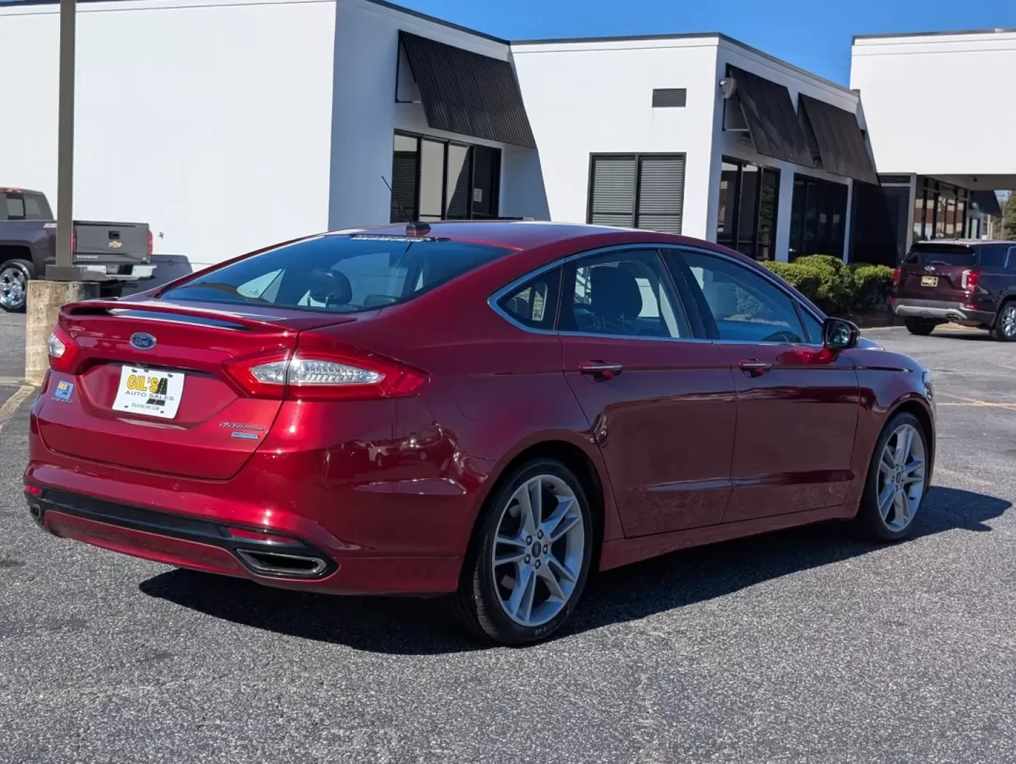 2013 Ford Fusion Titanium (3FA6P0K99DR) with an Other engine, located at 3959 U.S. 80 W, Phenix City, AL, 36870, (334) 297-4885, 32.469296, -85.135185 - **Experience the Perfect Blend of Style and Performance with the 2013 Ford Fusion Titanium at Gils Auto!**<br /> <br /> Are you looking for a reliable vehicle that seamlessly fits into your daily routine while offering a dash of excitement for weekend adventures? Look no further than this stunning 2 - Photo#4