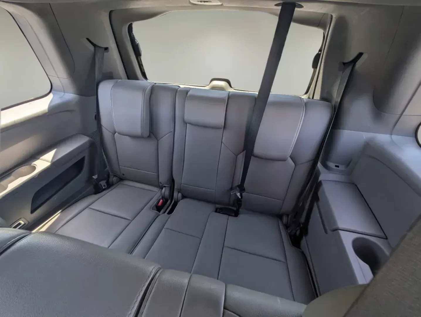 2013 Honda Pilot EX-L (5FNYF3H60DB) with an Gas V6 3.5L/212 engine, 5-Speed Automatic transmission, located at 521 Old Farm Lane Rd, Prattville, AL, 36066, (334) 325-1505, 32.482460, -86.416367 - 2013 Honda Pilot EX-L - Photo#12