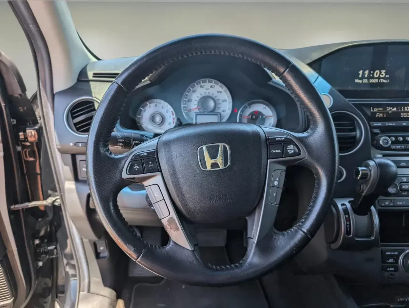 2013 Honda Pilot Touring (5FNYF4H99DB) with an Gas V6 3.5L/212 engine, 5-Speed Automatic transmission, located at 3959 U.S. 80 W, Phenix City, AL, 36870, (334) 297-4885, 32.469296, -85.135185 - 2013 Honda Pilot Touring - Photo#17