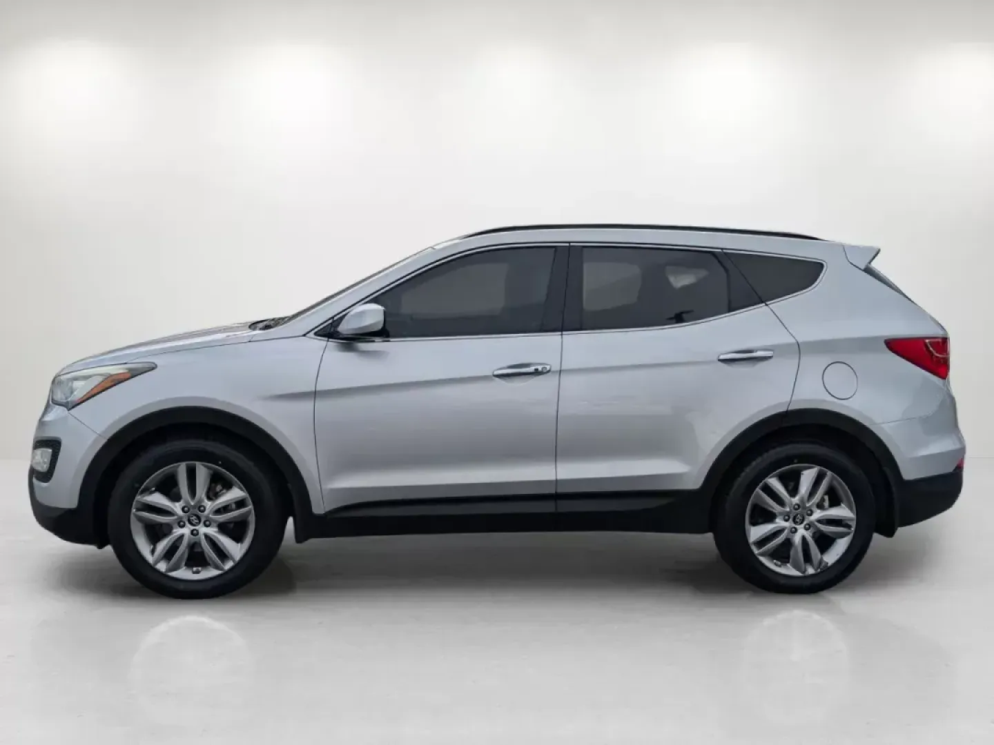2013 /Black Hyundai Santa Fe 2.0T Sport (5XYZUDLA0DG) with an Turbocharged Gas I4 2.0L/122 engine, 6-Speed Automatic w/Manual Shift transmission, located at 521 Old Farm Lane Rd, Prattville, AL, 36066, (334) 325-1505, 32.482460, -86.416367 - Are you searching for the perfect vehicle to elevate your family's adventures or enhance your daily commute? Look no further than this stunning 2013 Hyundai Santa Fe 2.0T Sport, available now at Gils Auto in Prattville, AL! This versatile SUV is ideal for growing families, weekend getaways, or anyon - Photo#7