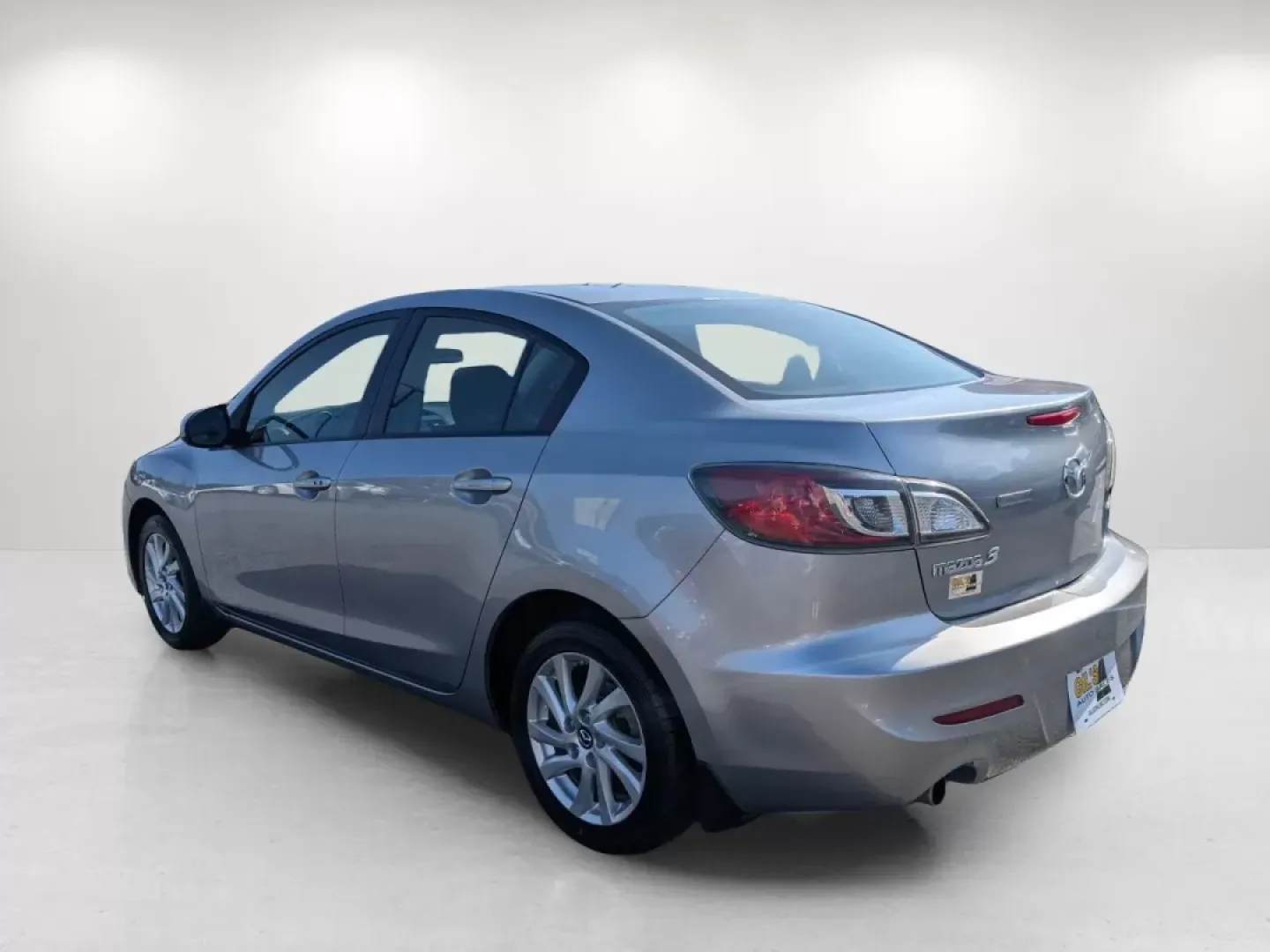2013 Mazda Mazda3 i Grand Touring (JM1BL1W73D1) with an Other engine, located at 521 Old Farm Lane Rd, Prattville, AL, 36066, (334) 325-1505, 32.482460, -86.416367 - **Experience the Open Road with the 2013 Mazda3 i Grand Touring at Gils Auto - Prattville!**<br /> <br /> Are you ready to elevate your daily commute or embark on spontaneous weekend adventures? Look no further! The 2013 Mazda3 i Grand Touring is not just a car-it's your ticket to a lifestyle filled - Photo#7
