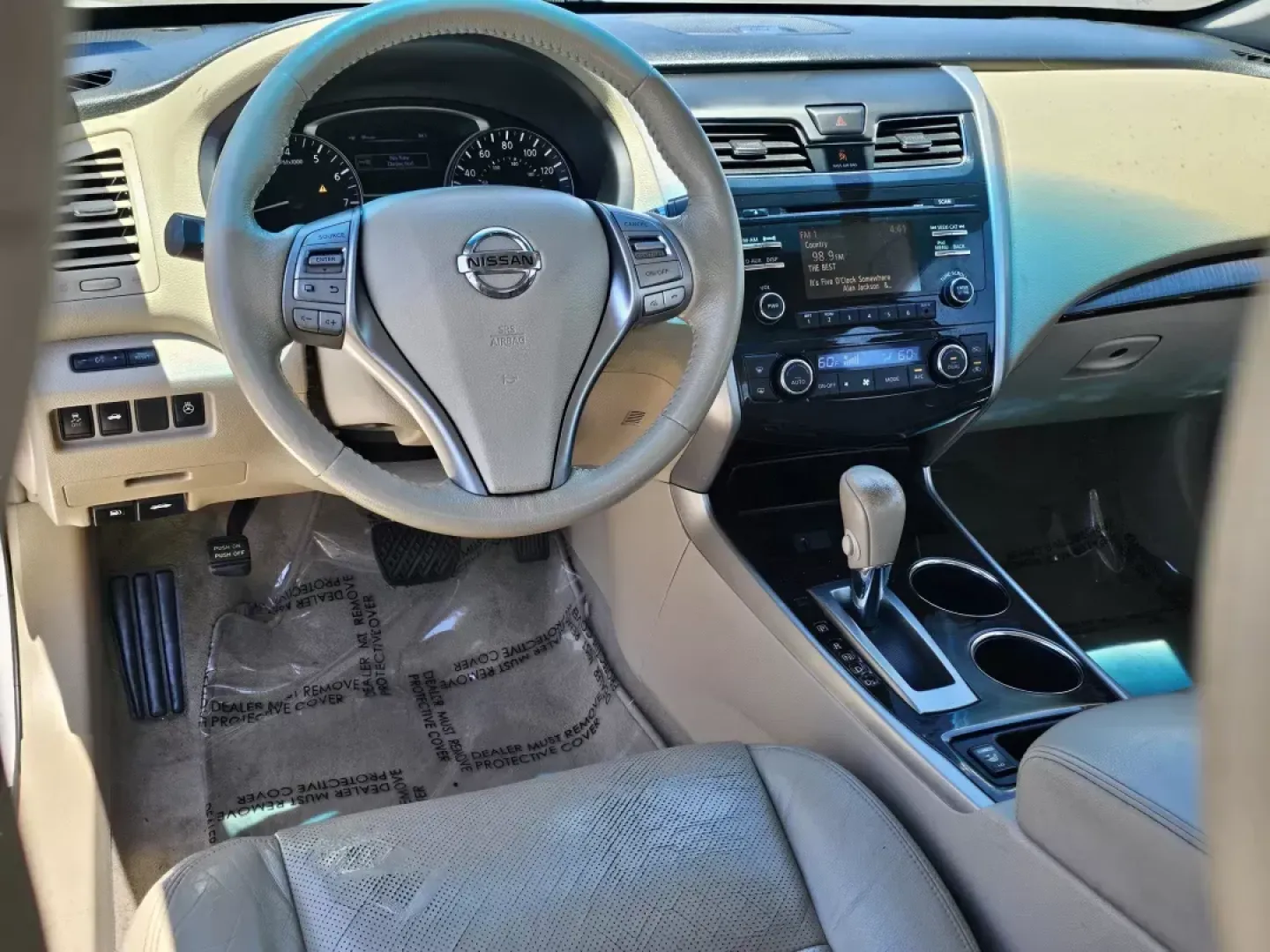 2013 /Beige Nissan Altima 2.5 SL (1N4AL3AP2DC) with an Gas I4 2.5L/152 engine, 1-Speed Continuously Variable Ratio transmission, located at 521 Old Farm Lane Rd, Prattville, AL, 36066, (334) 325-1505, 32.482460, -86.416367 - 2013 Nissan Altima 2.5 SL - Photo#16