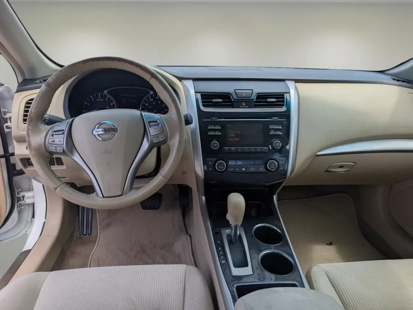 2013 /Beige Nissan Altima 2.5 SV (1N4AL3AP9DN) with an Other engine, located at 521 Old Farm Lane Rd, Prattville, AL, 36066, (334) 325-1505, 32.482460, -86.416367 - ### Experience Modern Comfort with the 2013 Nissan Altima at Gils Auto!<br /> <br /> Are you looking for a reliable vehicle that seamlessly fits into your daily lifestyle? Whether you're commuting to work, running errands, or heading out on weekend adventures, the 2013 Nissan Altima is the perfect s - Photo#10