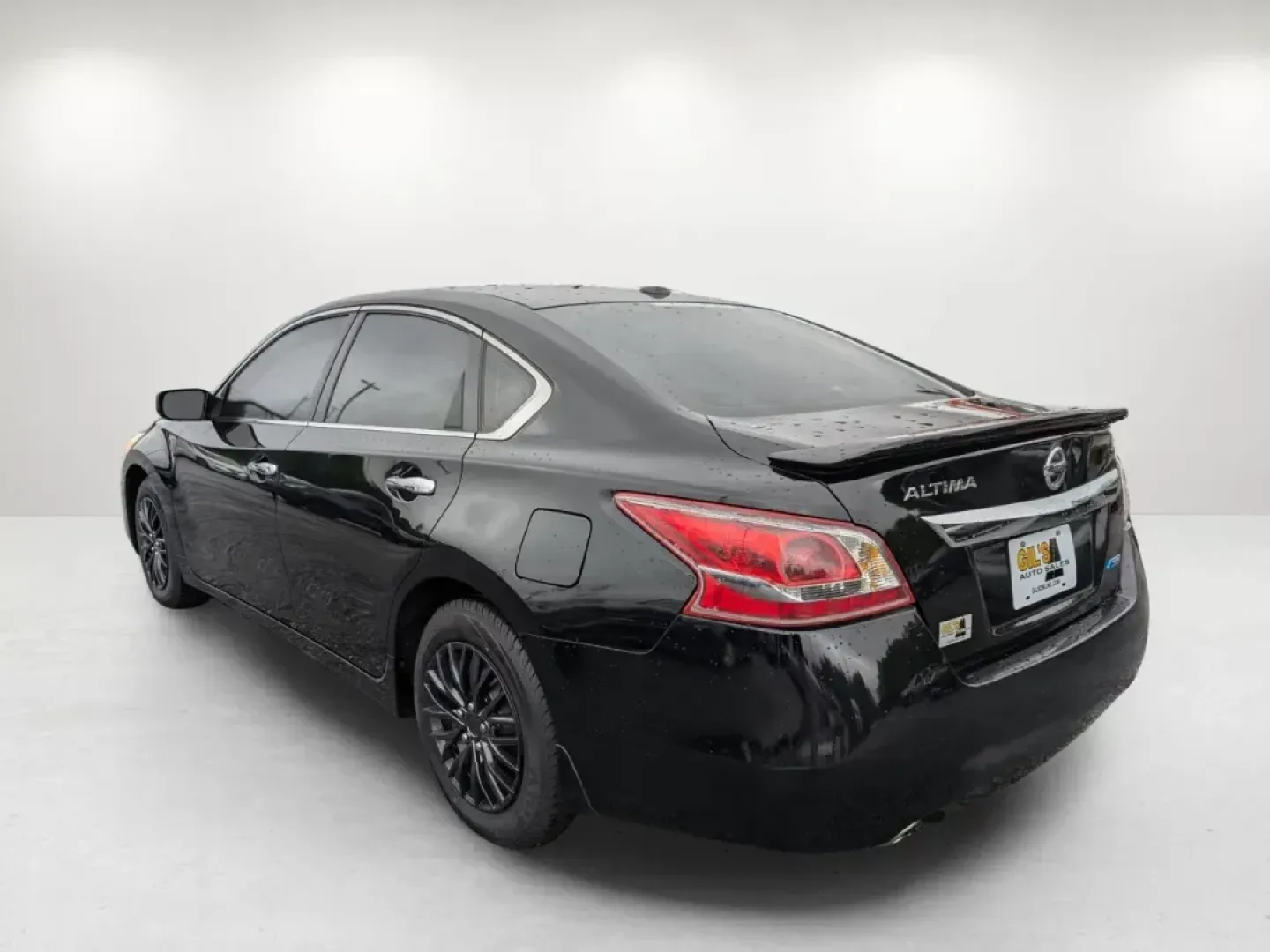 2013 /Charcoal Nissan Altima 2.5 SV (1N4AL3AP8DC) with an Gas I4 2.5L/152 engine, 1-Speed Continuously Variable Ratio transmission, located at 5115 14th Ave., Columbus, GA, 31904, (706) 323-0345, 32.511494, -84.971046 - ### Explore the Open Road with This 2013 Nissan Altima at Gils Auto - Columbus<br /> <br /> Are you ready to elevate your driving experience? Whether you're commuting to work, running errands, or planning a weekend getaway, the **2013 Nissan Altima 2.5 SV** is the perfect sedan to enhance your daily - Photo#6