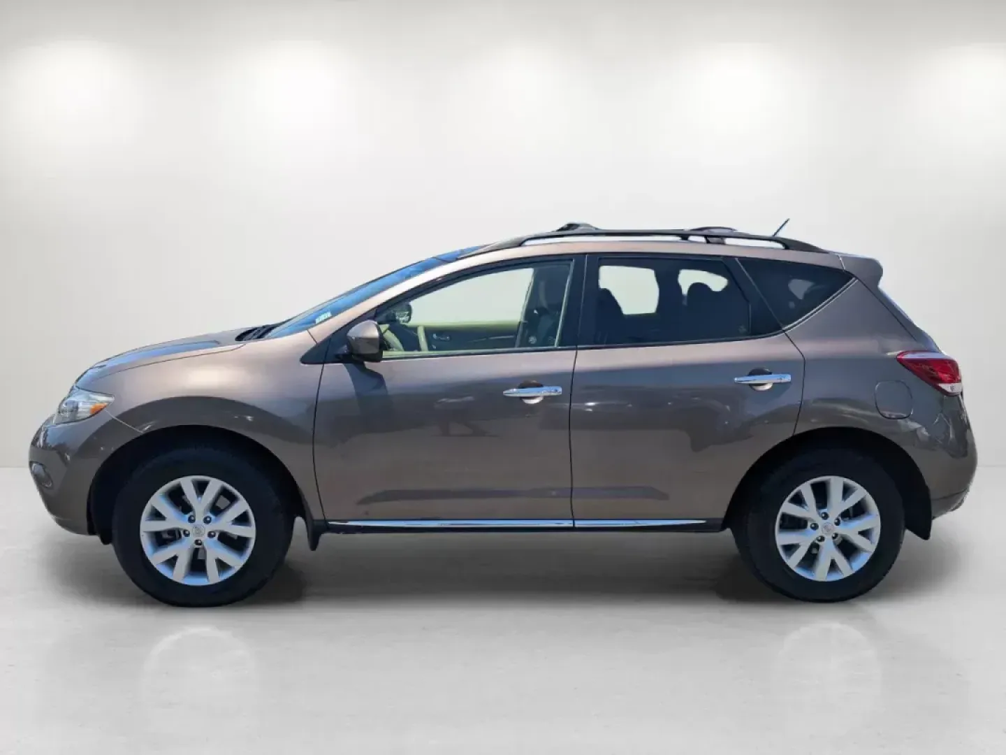 2013 /Beige Nissan Murano SL (JN8AZ1MW3DW) with an Gas V6 3.5L/ engine, 1-Speed Continuously Variable Ratio transmission, located at 5115 14th Ave., Columbus, GA, 31904, (706) 323-0345, 32.511494, -84.971046 - **Explore New Adventures with the 2013 Nissan Murano SL - Perfect for Families and Commuters Alike!**<br /> <br /> If you're searching for a versatile SUV that seamlessly blends comfort, style, and practicality, look no further than the 2013 Nissan Murano SL available at Gils Auto - Columbus. This s - Photo#7