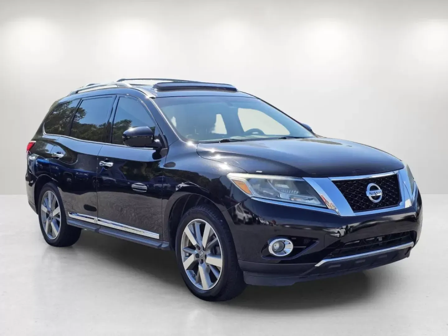 2013 /Almond Nissan Pathfinder Platinum (5N1AR2MN4DC) with an Other engine, located at 3959 U.S. 80 W, Phenix City, AL, 36870, (334) 297-4885, 32.469296, -85.135185 - **Explore Adventure with the 2013 Nissan Pathfinder Platinum Your Family's Perfect Companion!**<br /> <br /> Are you ready to elevate your family outings or weekend adventures? The 2013 Nissan Pathfinder Platinum is designed to accommodate your active lifestyle effortlessly. With spacious seating f - Photo#3