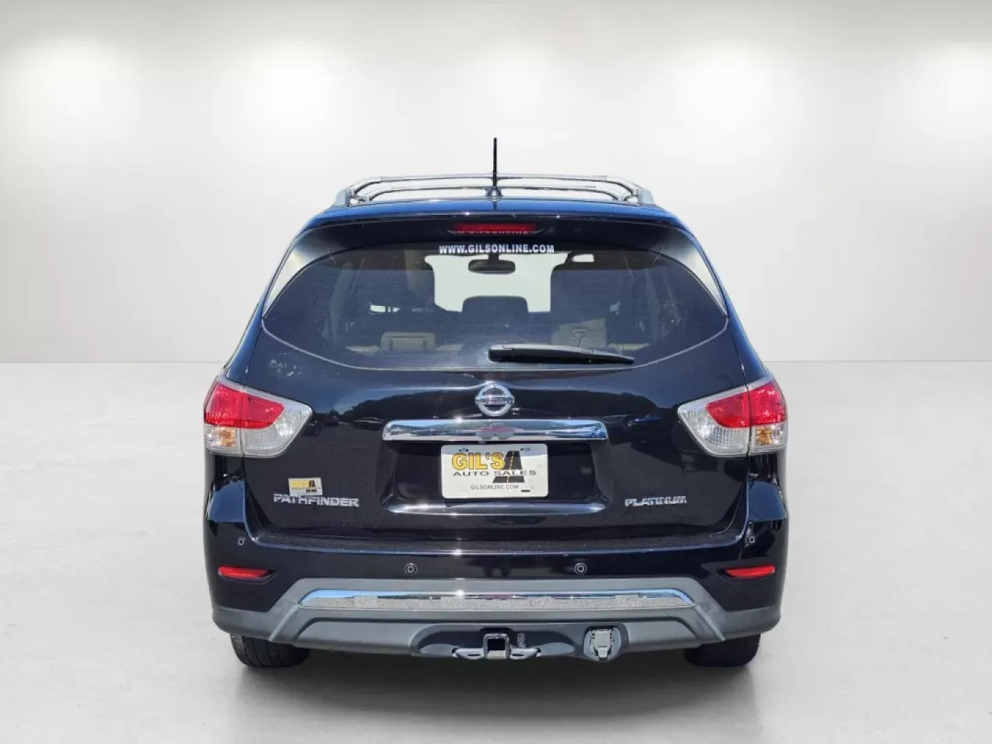 2013 /Almond Nissan Pathfinder Platinum (5N1AR2MN4DC) with an Other engine, located at 3959 U.S. 80 W, Phenix City, AL, 36870, (334) 297-4885, 32.469296, -85.135185 - **Explore Adventure with the 2013 Nissan Pathfinder Platinum Your Family's Perfect Companion!**<br /> <br /> Are you ready to elevate your family outings or weekend adventures? The 2013 Nissan Pathfinder Platinum is designed to accommodate your active lifestyle effortlessly. With spacious seating f - Photo#6