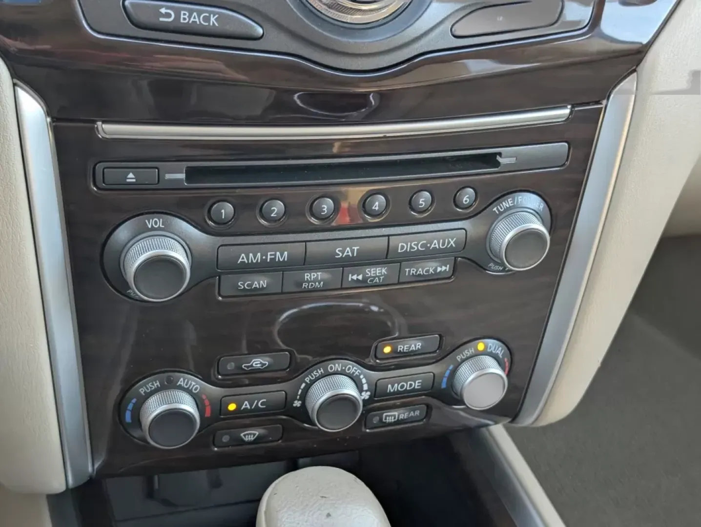 2013 /Almond Nissan Pathfinder Platinum (5N1AR2MM6DC) with an Other engine, located at 804 22nd Ave, Phenix City, AL, 36870, (334) 297-1860, 32.484749, -85.024475 - **Explore New Adventures with the 2013 Nissan Pathfinder Platinum at Gils Auto in Phenix City, AL!**<br /> <br /> Are you ready to elevate your family outings, weekend getaways, and daily commutes? The 2013 Nissan Pathfinder Platinum is the perfect SUV for those who crave versatility and comfort in - Photo#16