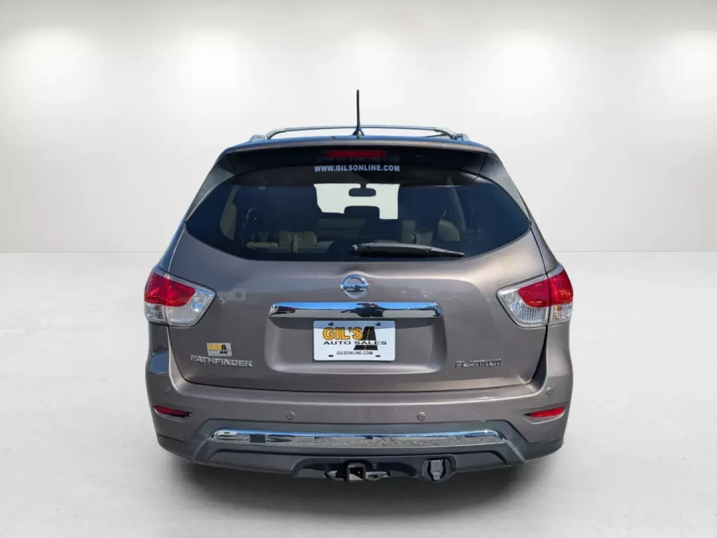 2013 /Almond Nissan Pathfinder Platinum (5N1AR2MN3DC) with an Other engine, located at 5115 14th Ave., Columbus, GA, 31904, (706) 323-0345, 32.511494, -84.971046 - Are you ready for your next family adventure or daily commute? Look no further than this **2013 Nissan Pathfinder Platinum**, perfectly equipped to enhance your lifestyle while providing safety and comfort. Whether you're navigating the bustling streets of Phenix City, AL, or setting out for a weeke - Photo#5