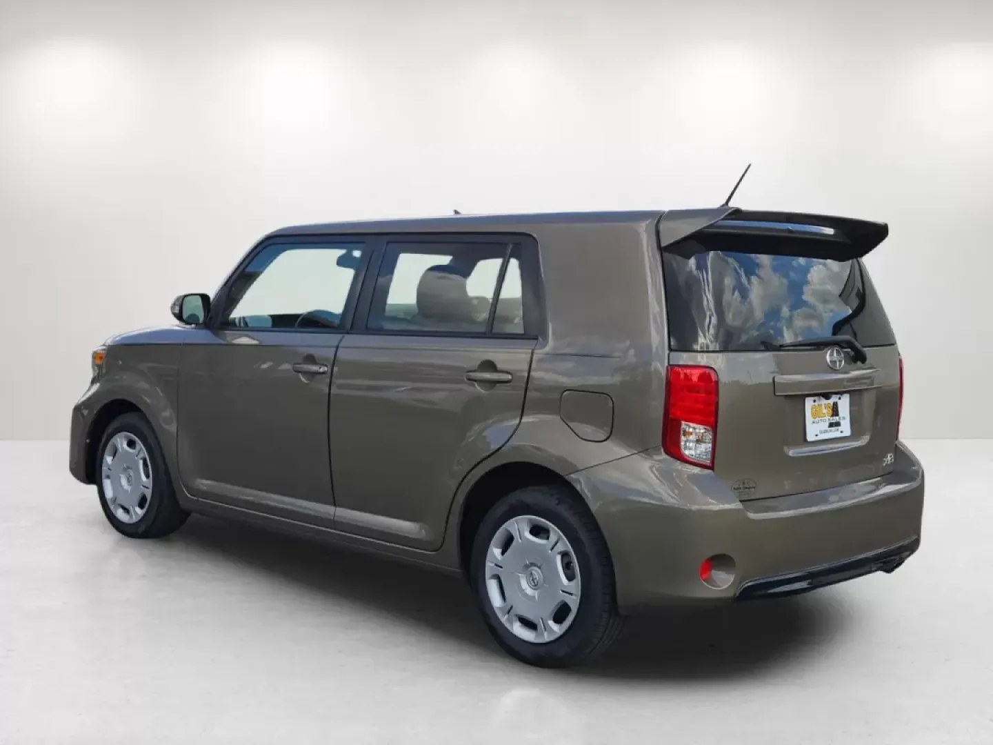 2013 Scion xB (JTLZE4FE0DJ) with an Other engine, located at 521 Old Farm Lane Rd, Prattville, AL, 36066, (334) 325-1505, 32.482460, -86.416367 - Discover the perfect blend of practicality and style with the 2013 Scion xB, available now at Gils Auto in Prattville, AL. Whether you're a growing family seeking a reliable daily driver or a budget-conscious buyer hoping to navigate the roads with confidence, this station wagon is designed for you. - Photo#6
